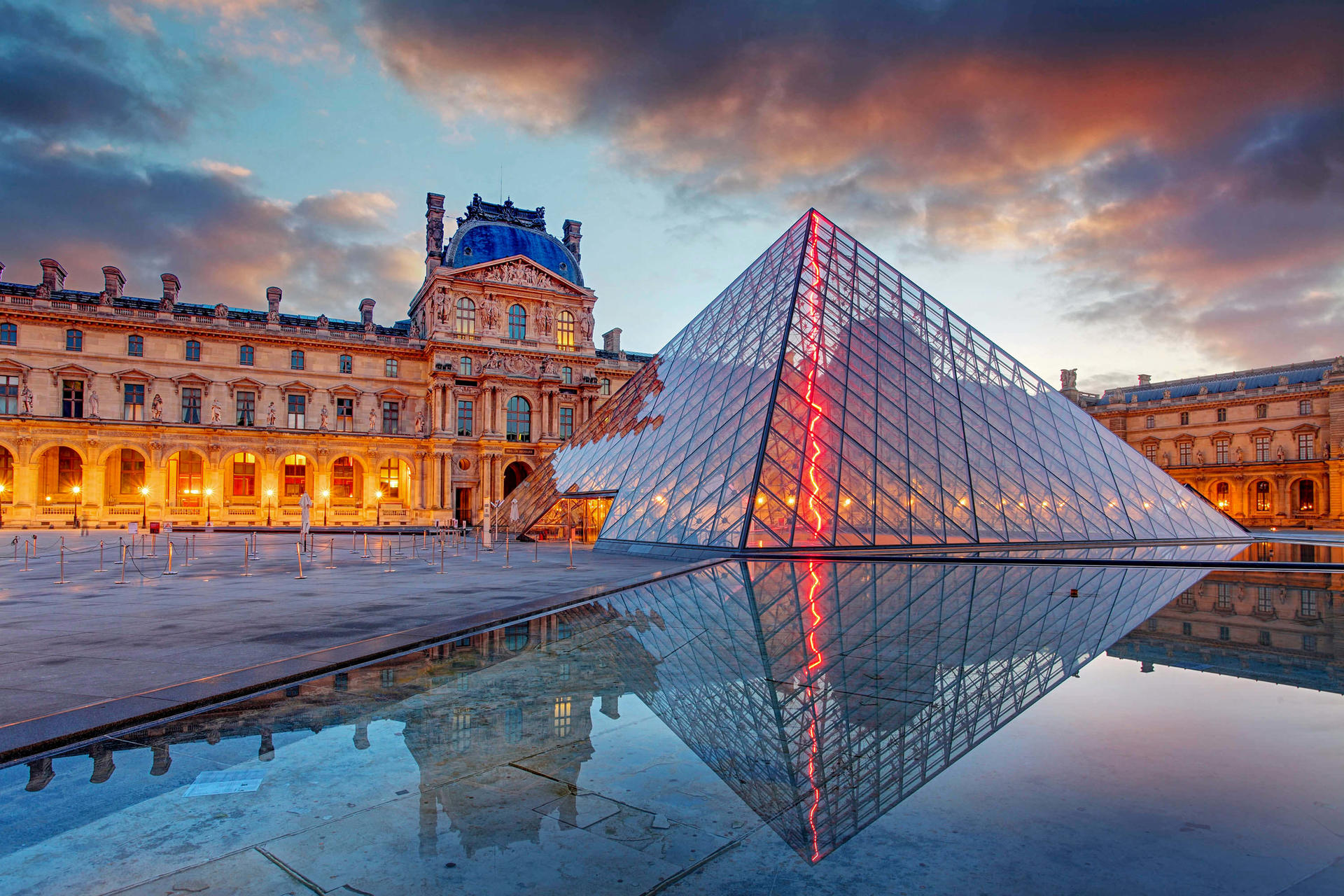 Louvre, Paris: audioguide in your smartphone (no ticket) - Thumbnail 16