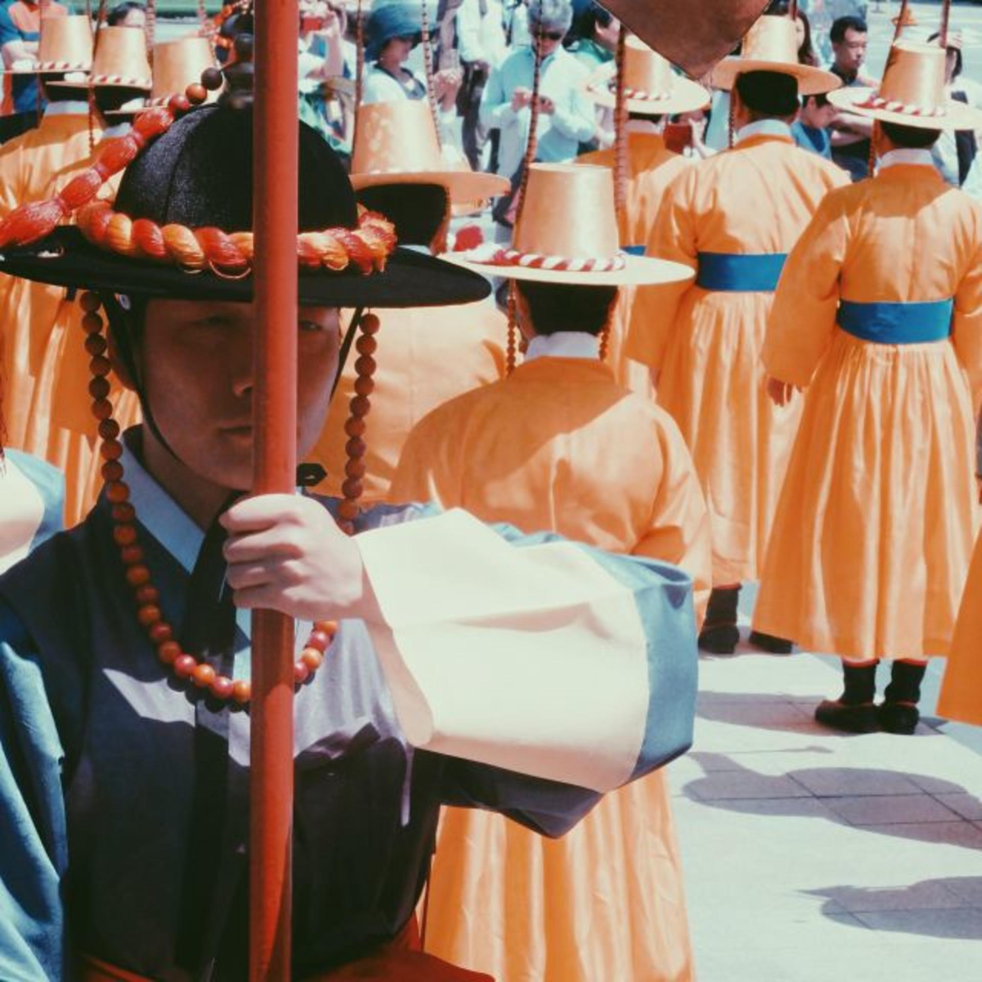 Seoul Gyeongbokgung & Bukchon Hanok Village Half-Day Small Group Tour - Thumbnail 5
