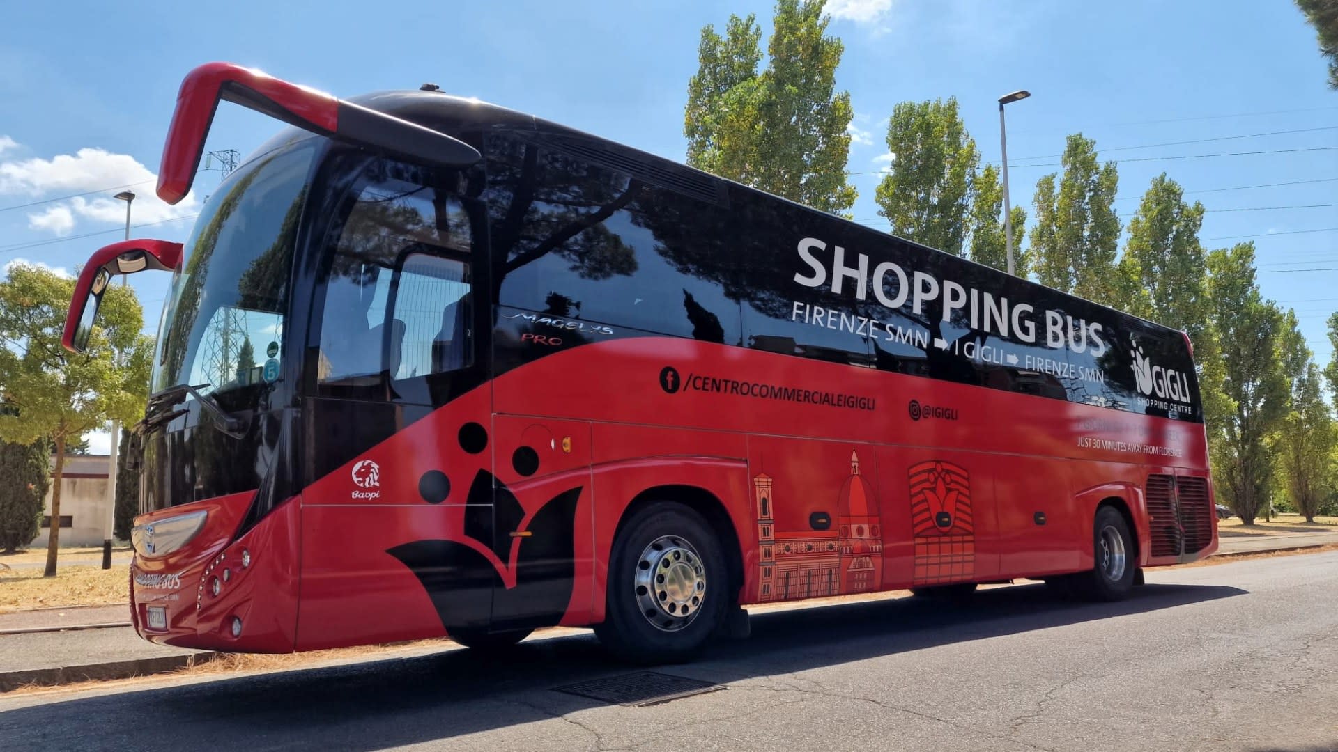 "I Gigli" shopping center shuttle bus - Thumbnail 5