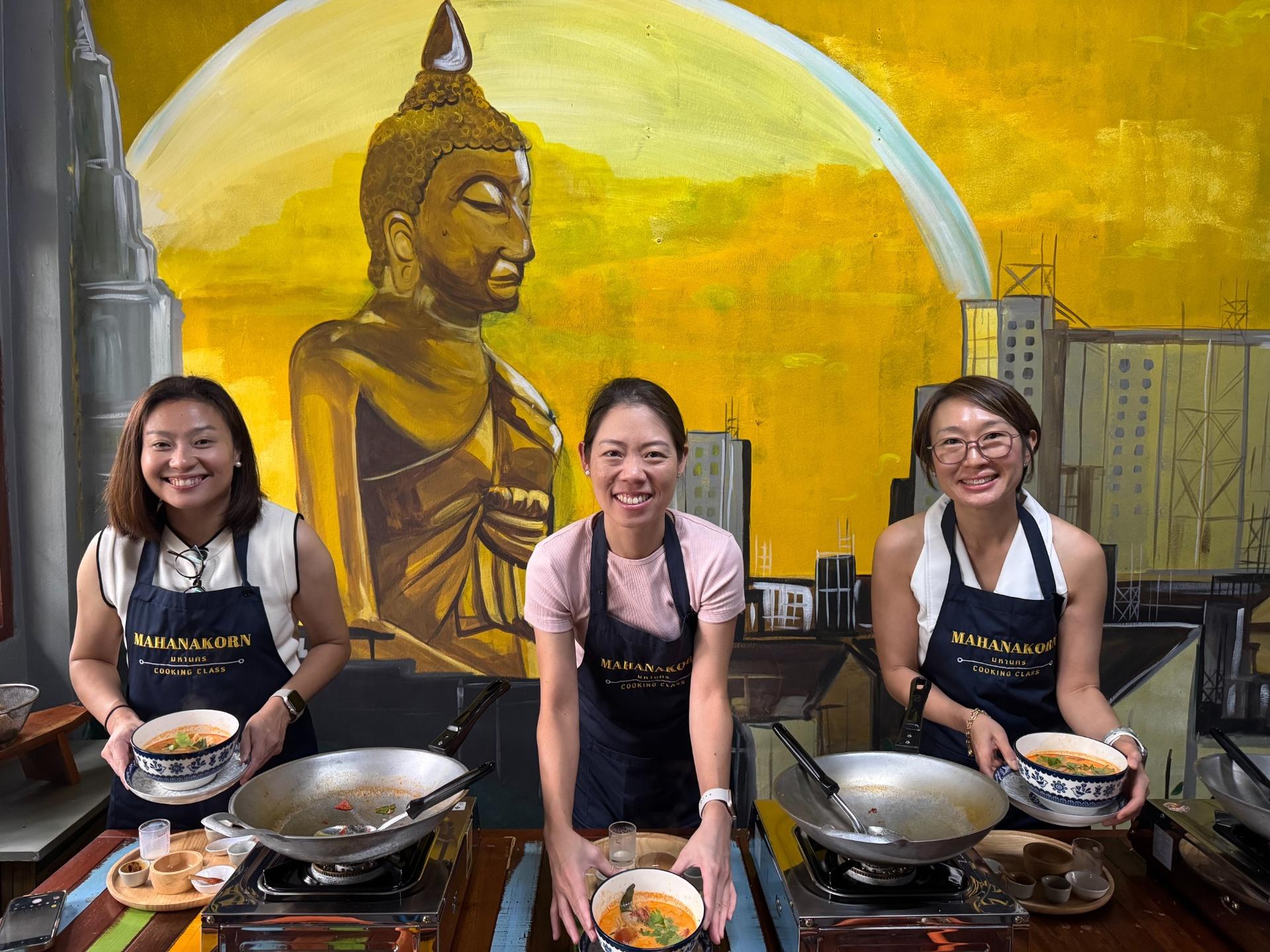 Bangkok Hands-On Mahanakorn Thai Cooking Class with Local Chef - Thumbnail 5