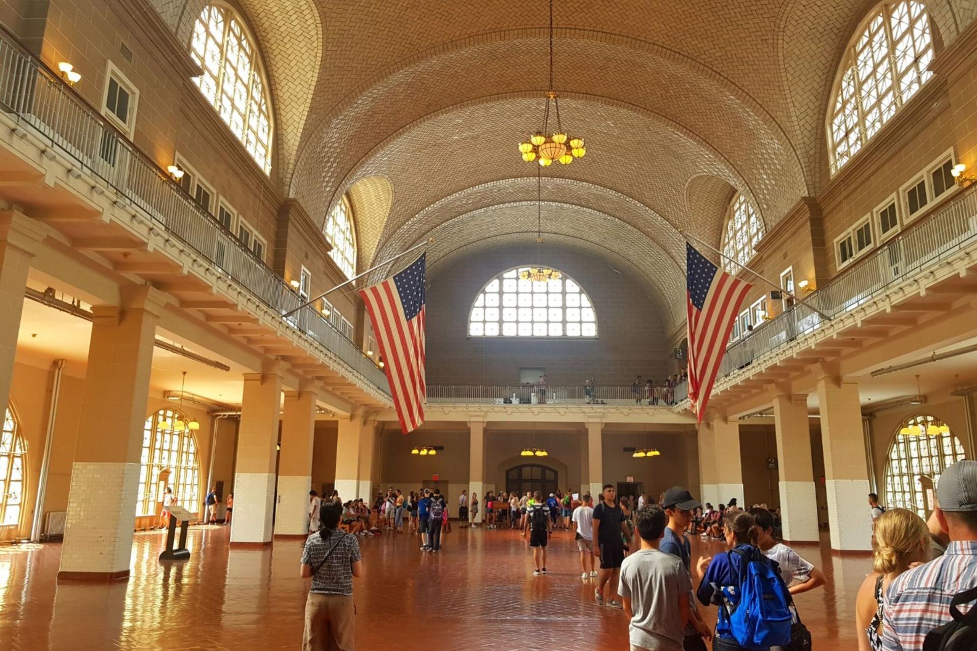 Secrets of The Statue of Liberty and Ellis Island Tour  - Thumbnail 5