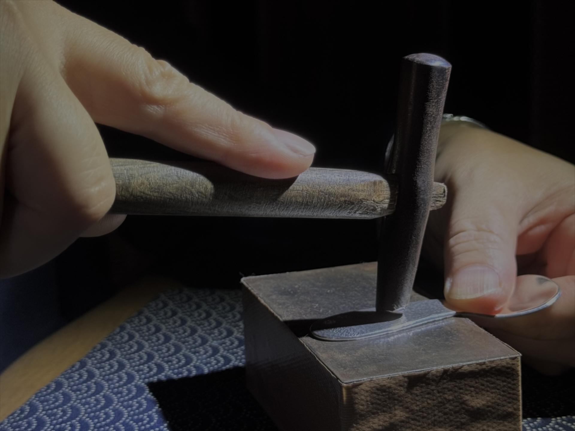 [Asakusa] 400-Year Legacy Fine Silver Class by 13th-Gen Master - Thumbnail 11