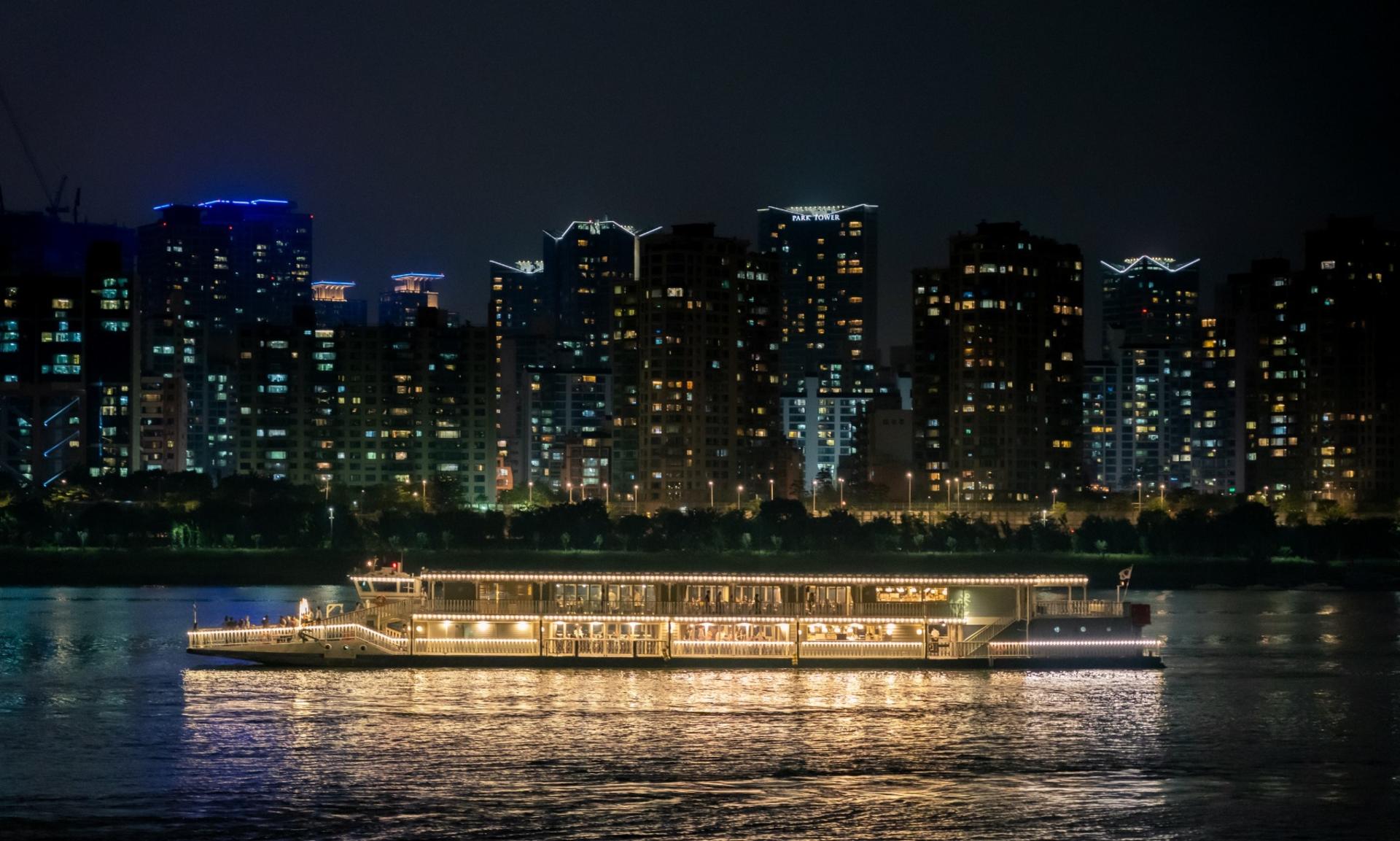 Seoul Yeouido Eland Hangang River Cruise - Image 1