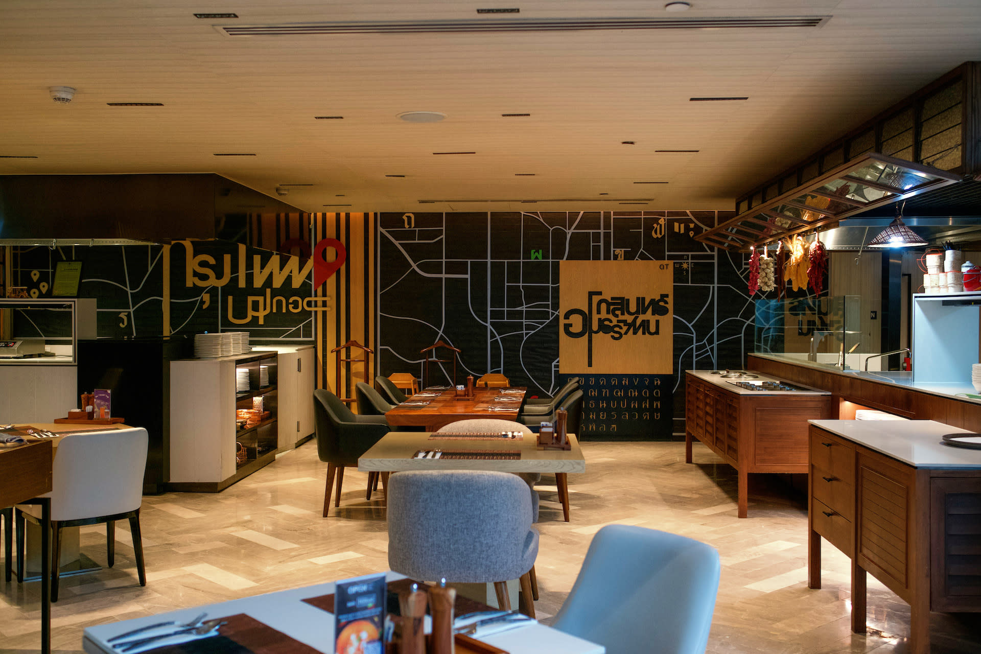 OPEN Bar at DoubleTree by Hilton Bangkok Ploenchit - Thumbnail 9