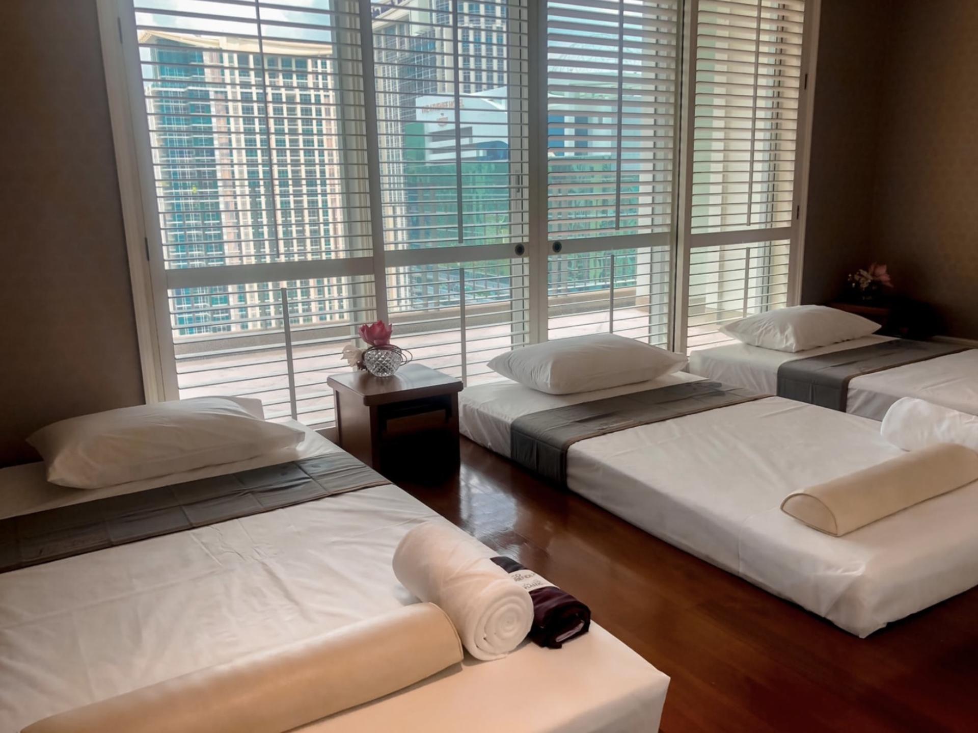 Let's Relax Spa at Ploenchit Grande Centre Point in Bangkok - Image 1