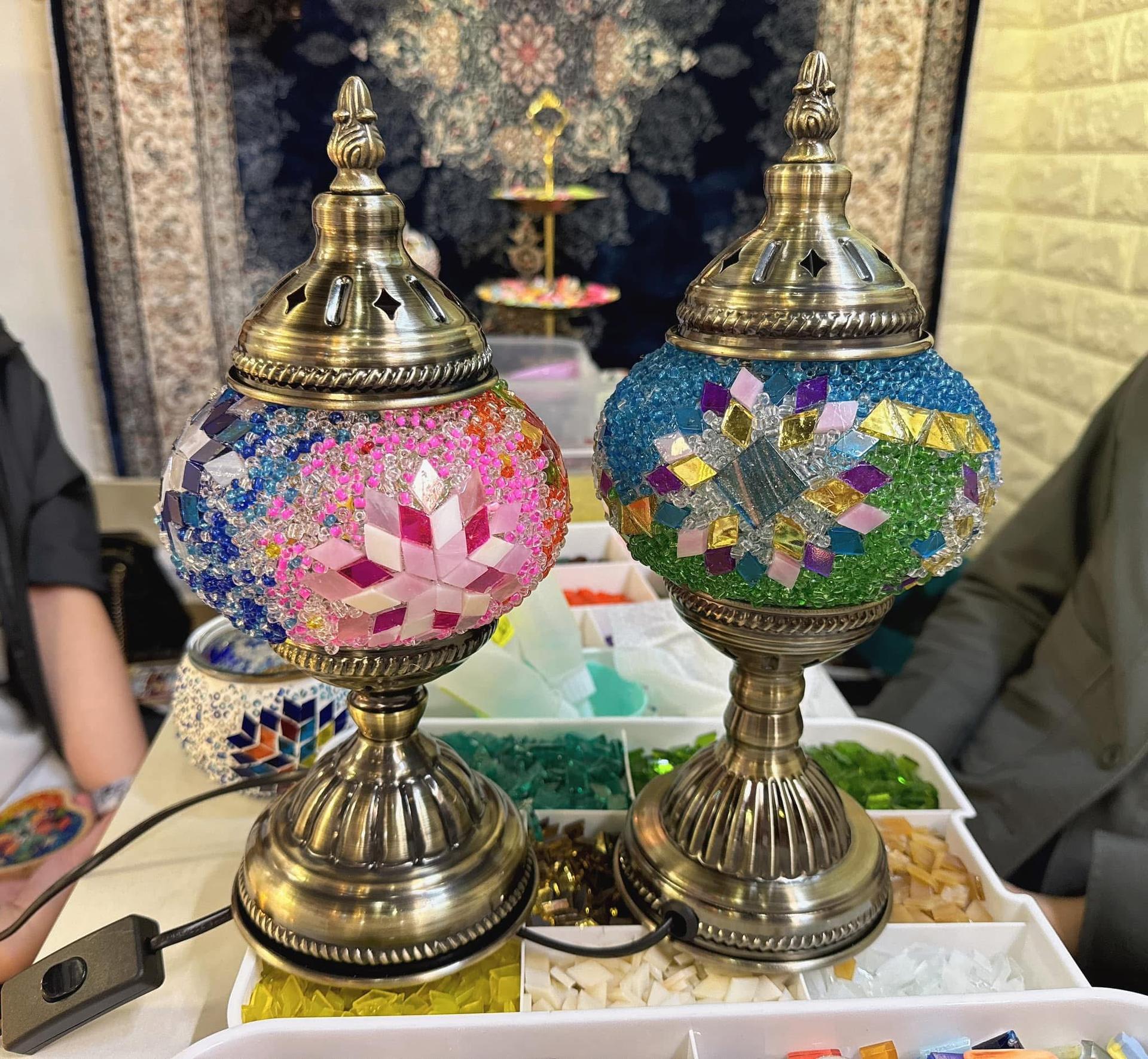 JUST BE Turkish lamps workshop Free Fluid Art bear Workshop | Ma Wan - Thumbnail 14