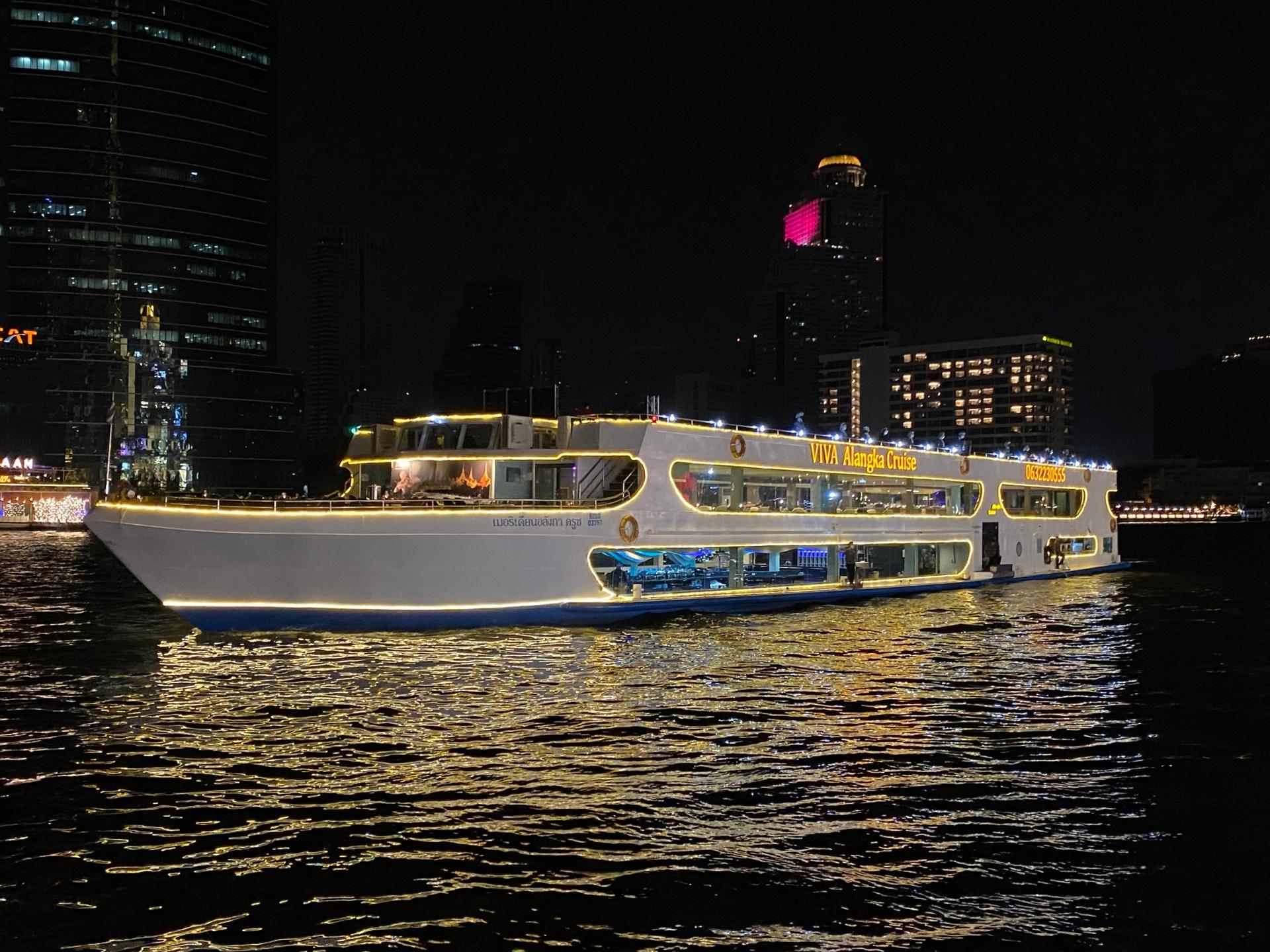 Viva Alangka Cruise in Bangkok - Image 1