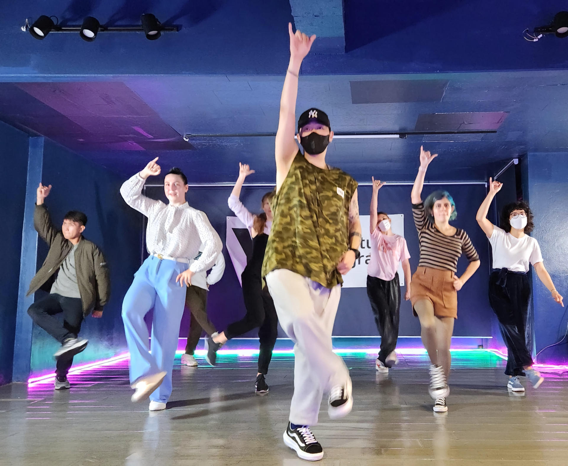 Kpop Dance Class in Seoul (incl. video shooting & editing) - Image 1