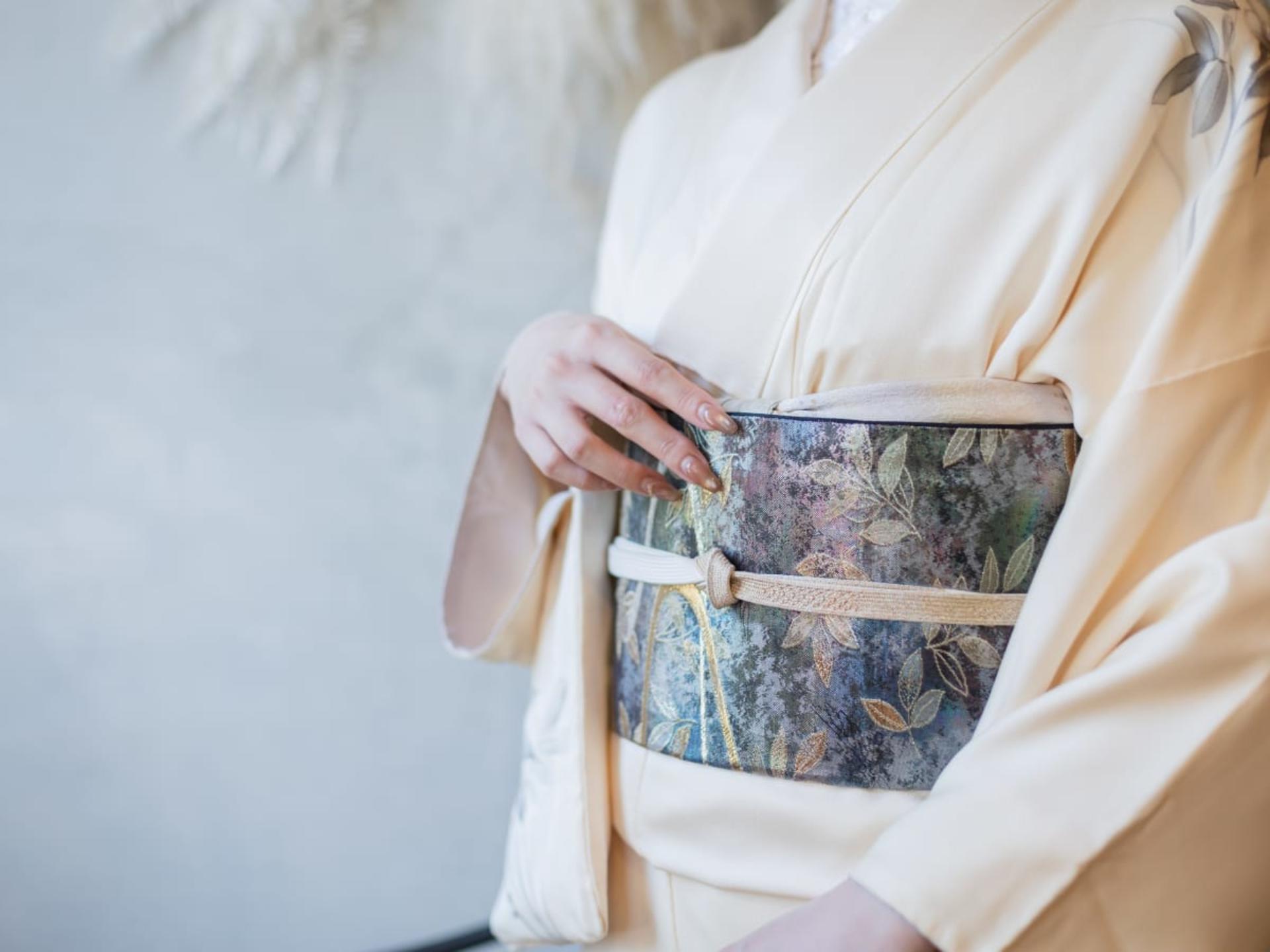 [TekuTeku Kyoto Karasuma Store] Kimono and Yukata Experience Courses - Thumbnail 9