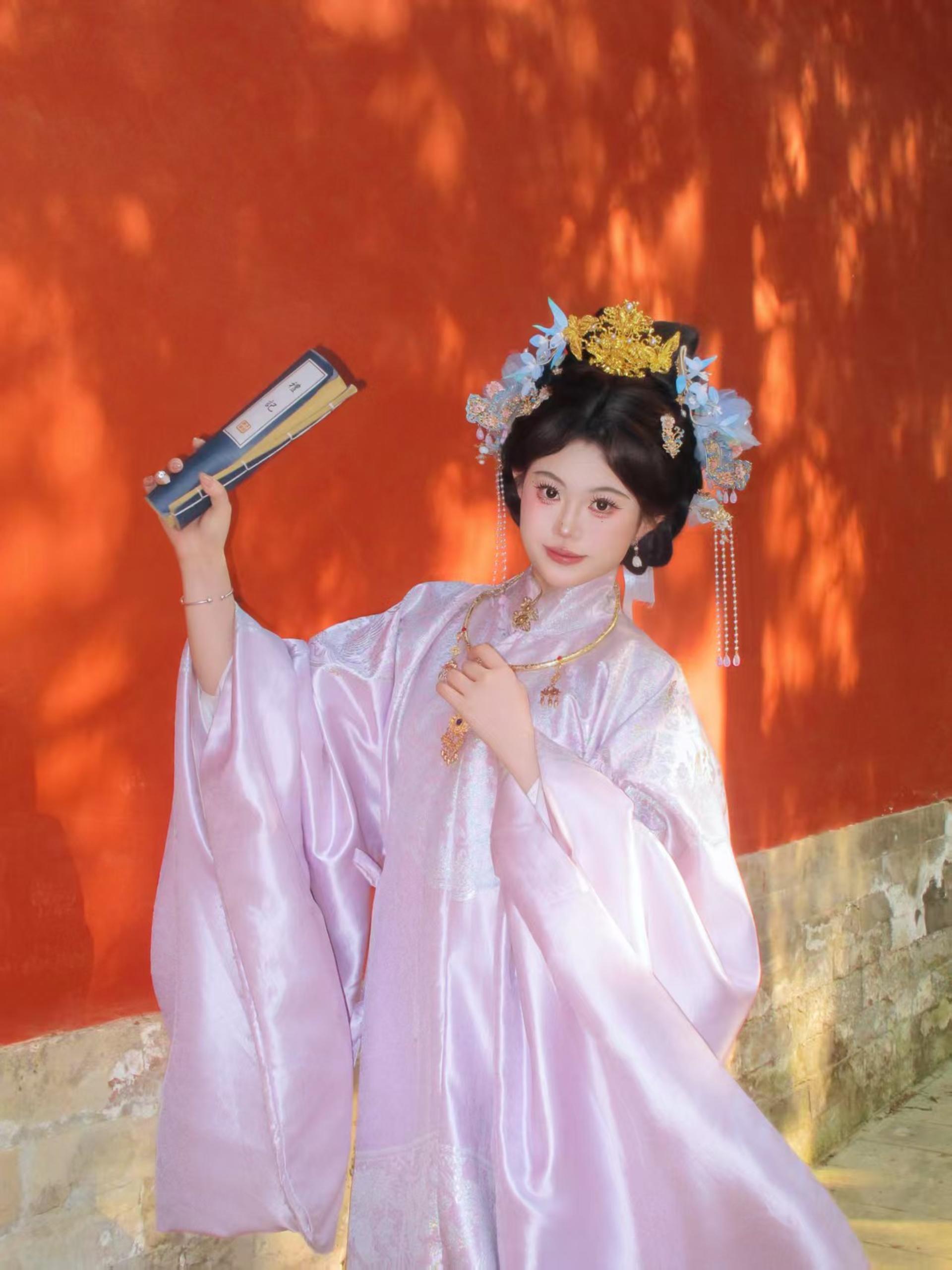 Beijing Temple of Heaven Hall of Prayer for Good Harvests Hanfu Rental · Ancient Costume Travel Photography Cheongsam Photography - Thumbnail 17