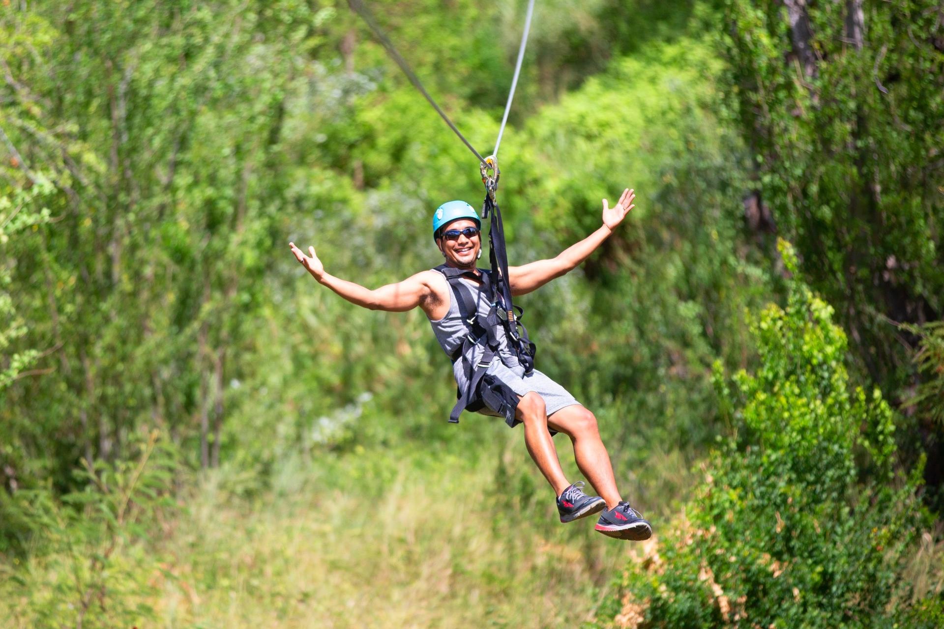 Oahu Zipline Tour in Hawaii - Image 1
