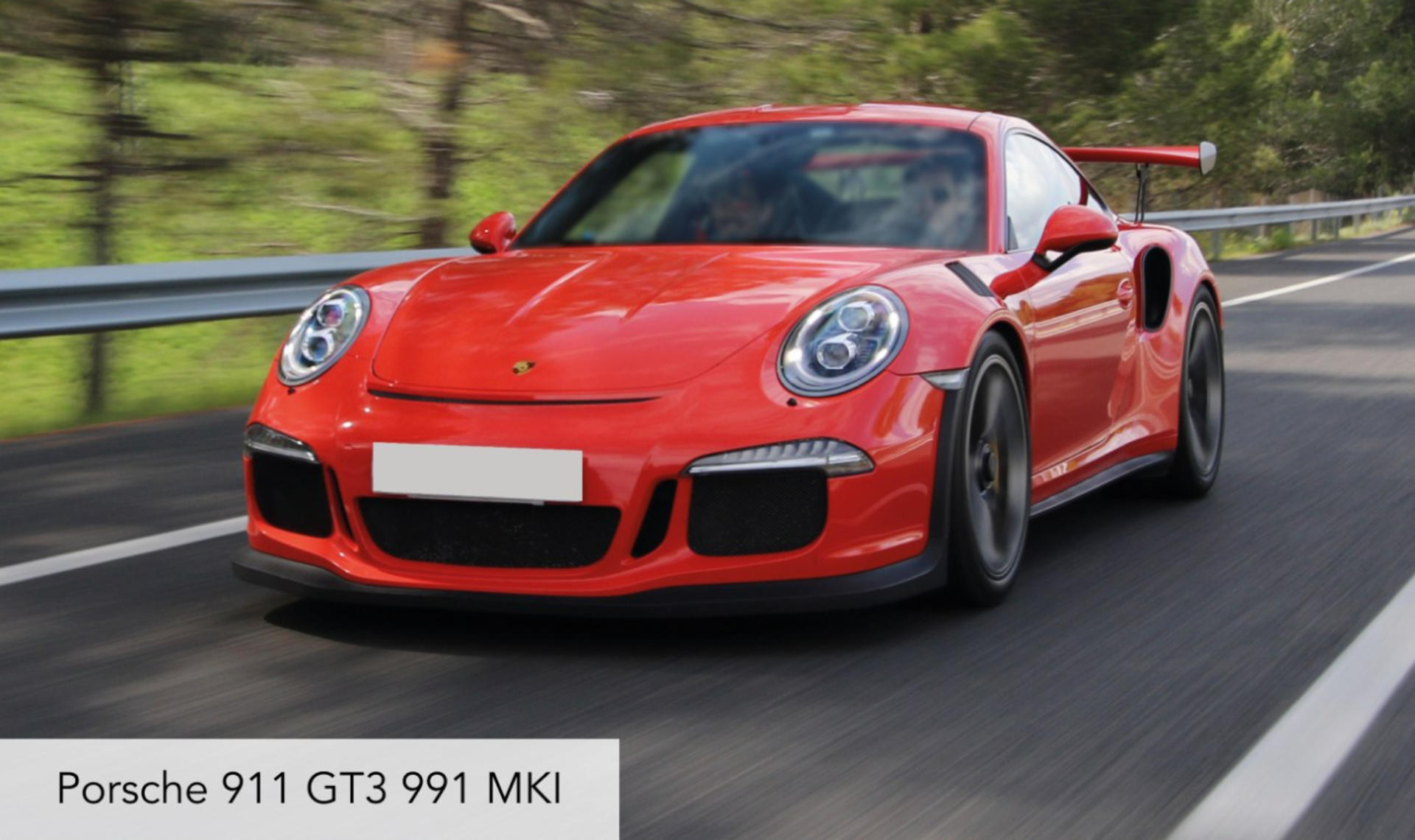 20-minute supercar drive in Barceloneta beach - Thumbnail 10