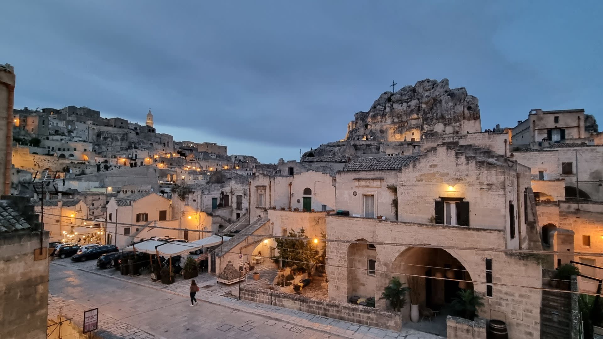 Sassi di Matera tour in Basilicata with entry to cave houses  - Thumbnail 3