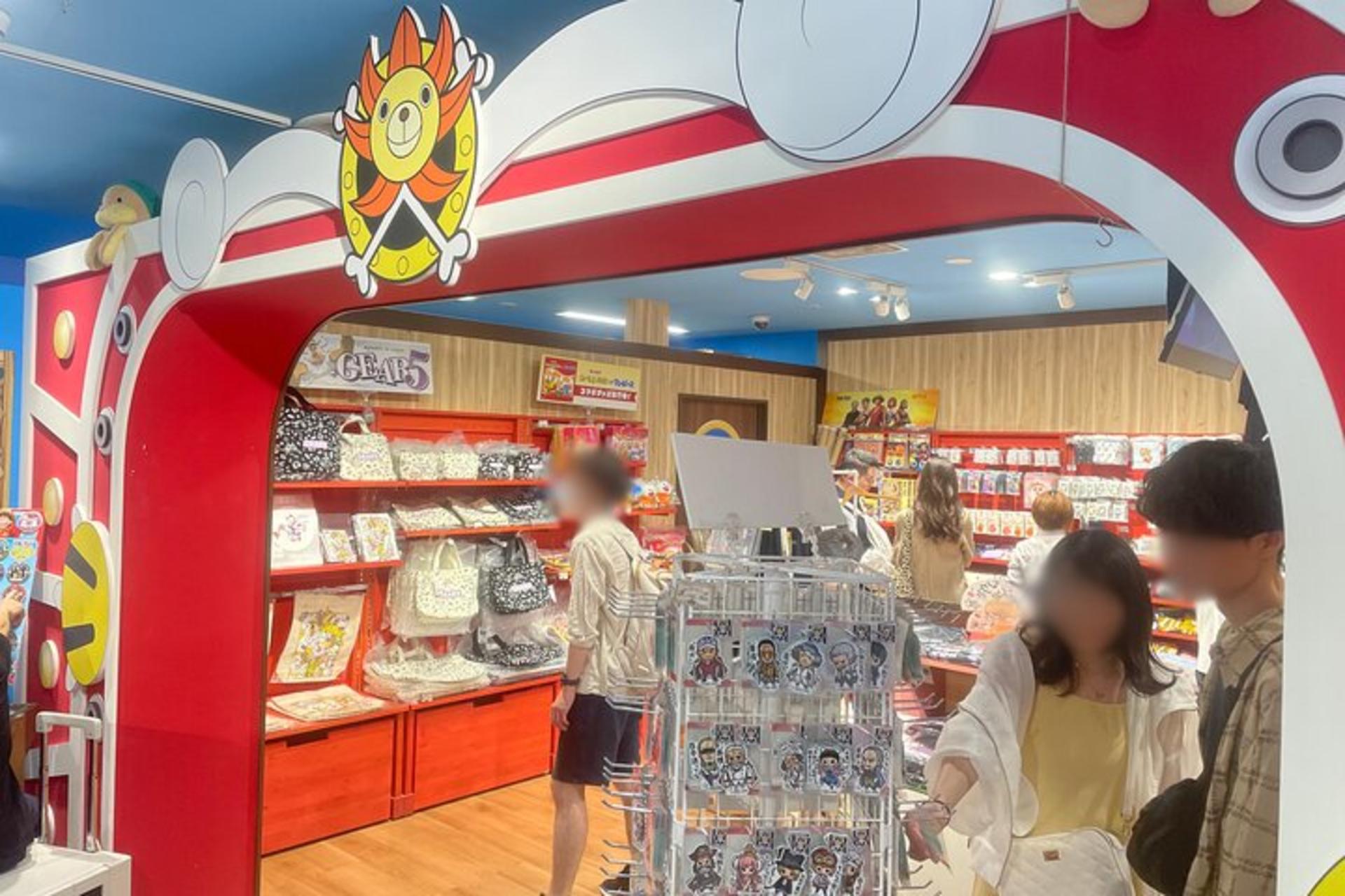 Tokyo Anime and Game Shopping Tour in Ikebukuro - Thumbnail 2