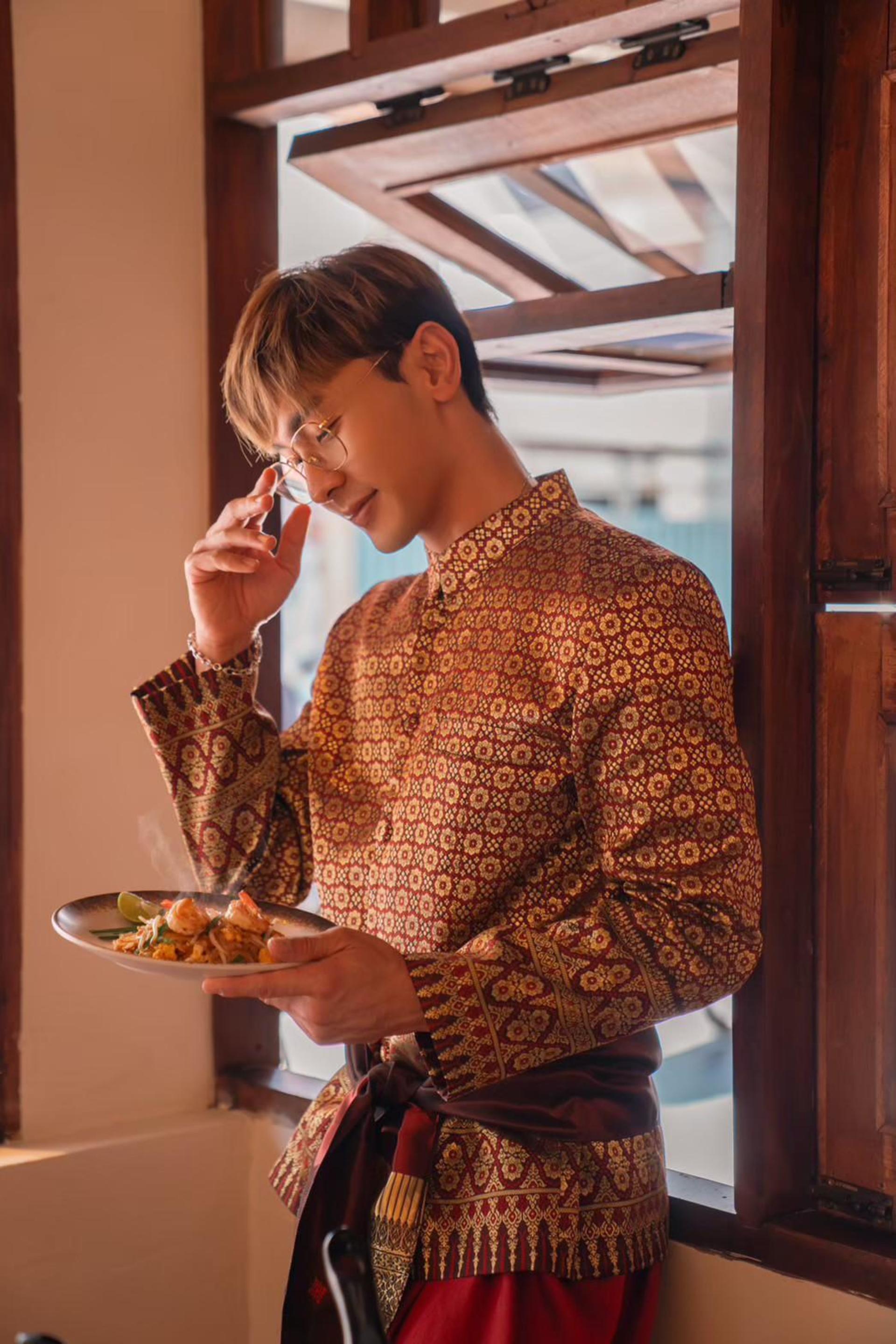 Homies Thai cooking class - Thumbnail 9