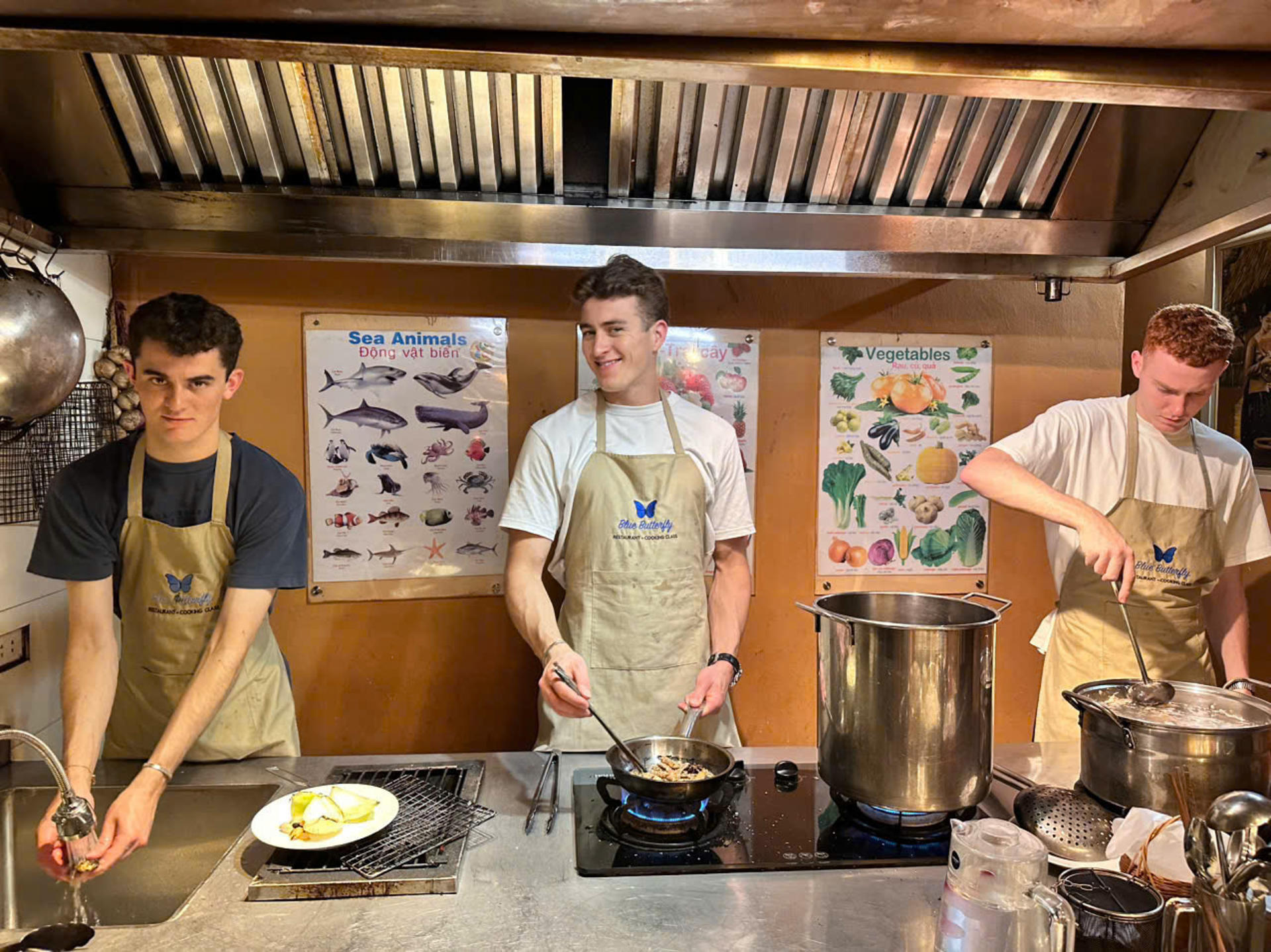 Hanoi Blue Butterfly Cooking Class and Local Market Tour - Thumbnail 7
