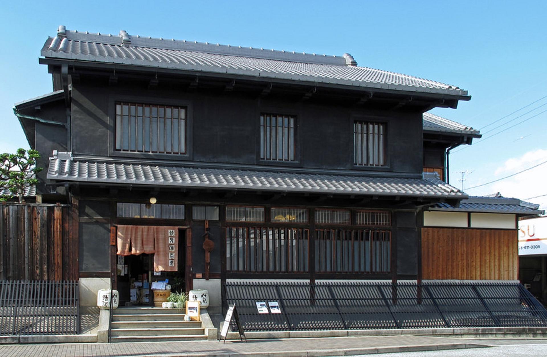 Fushimi Kyoto Tour with Sake Tasting & Canal Boat Ride - Thumbnail 8