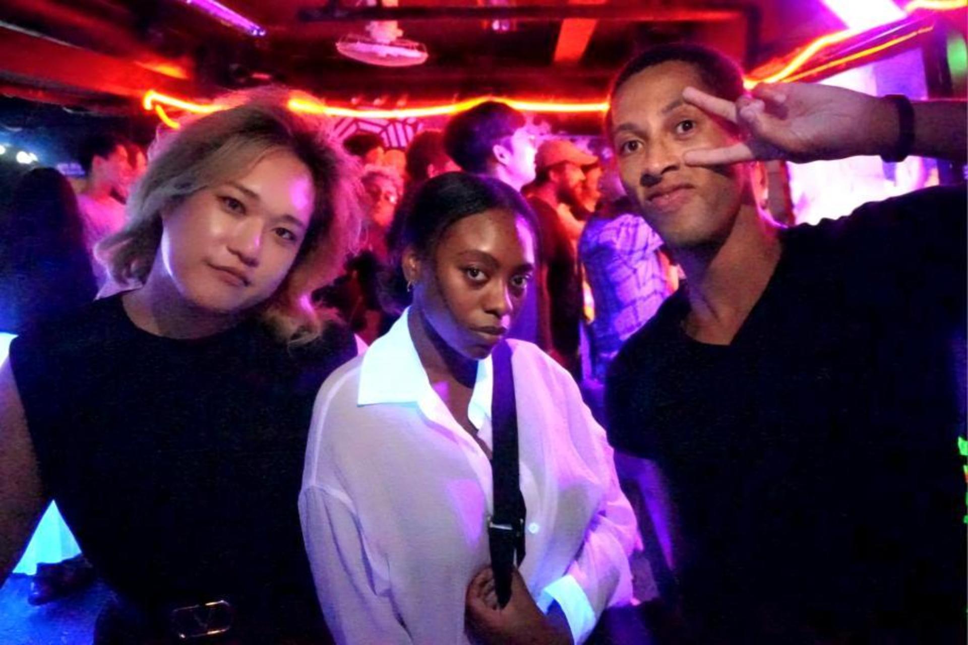 Seoul: LGBTQ+ Pub Crawl and Drag Show with Local Drag Queen - Image 1