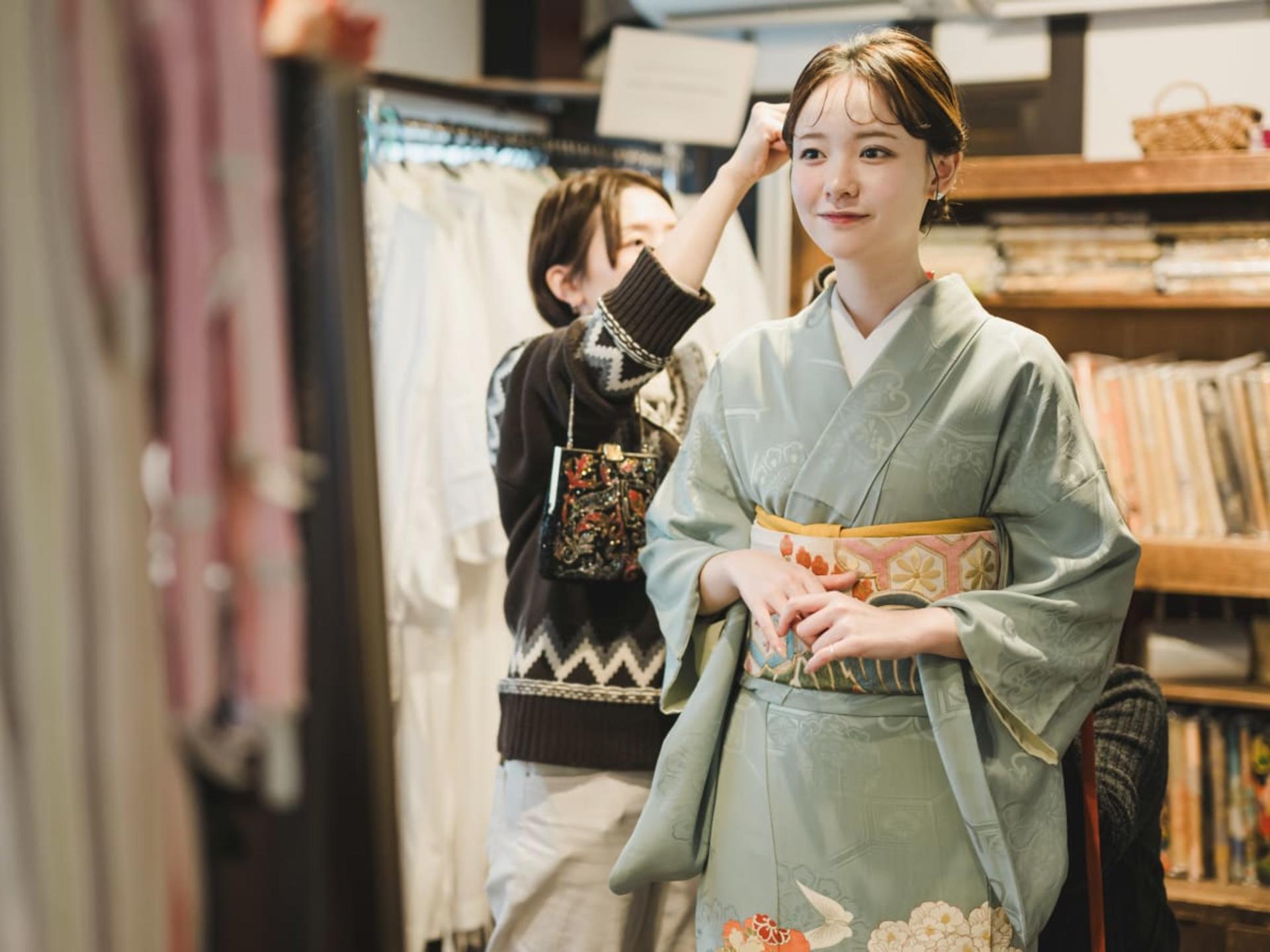 [TekuTeku Kyoto Karasuma Store] Kimono and Yukata Experience Courses - Thumbnail 20