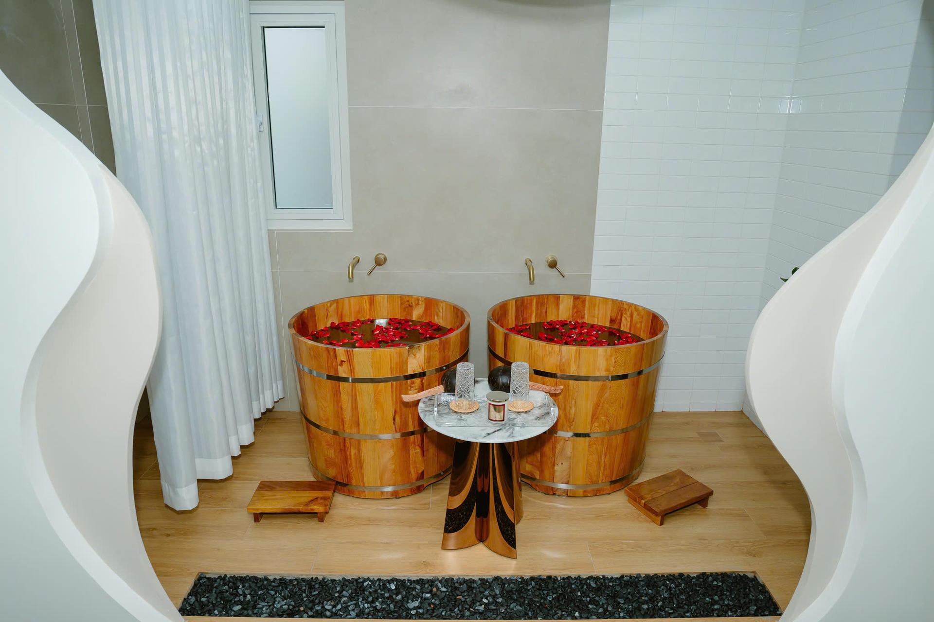 The Lin Beauty Center on Ly Tu Trong street in Ho Chi Minh city - Thumbnail 13