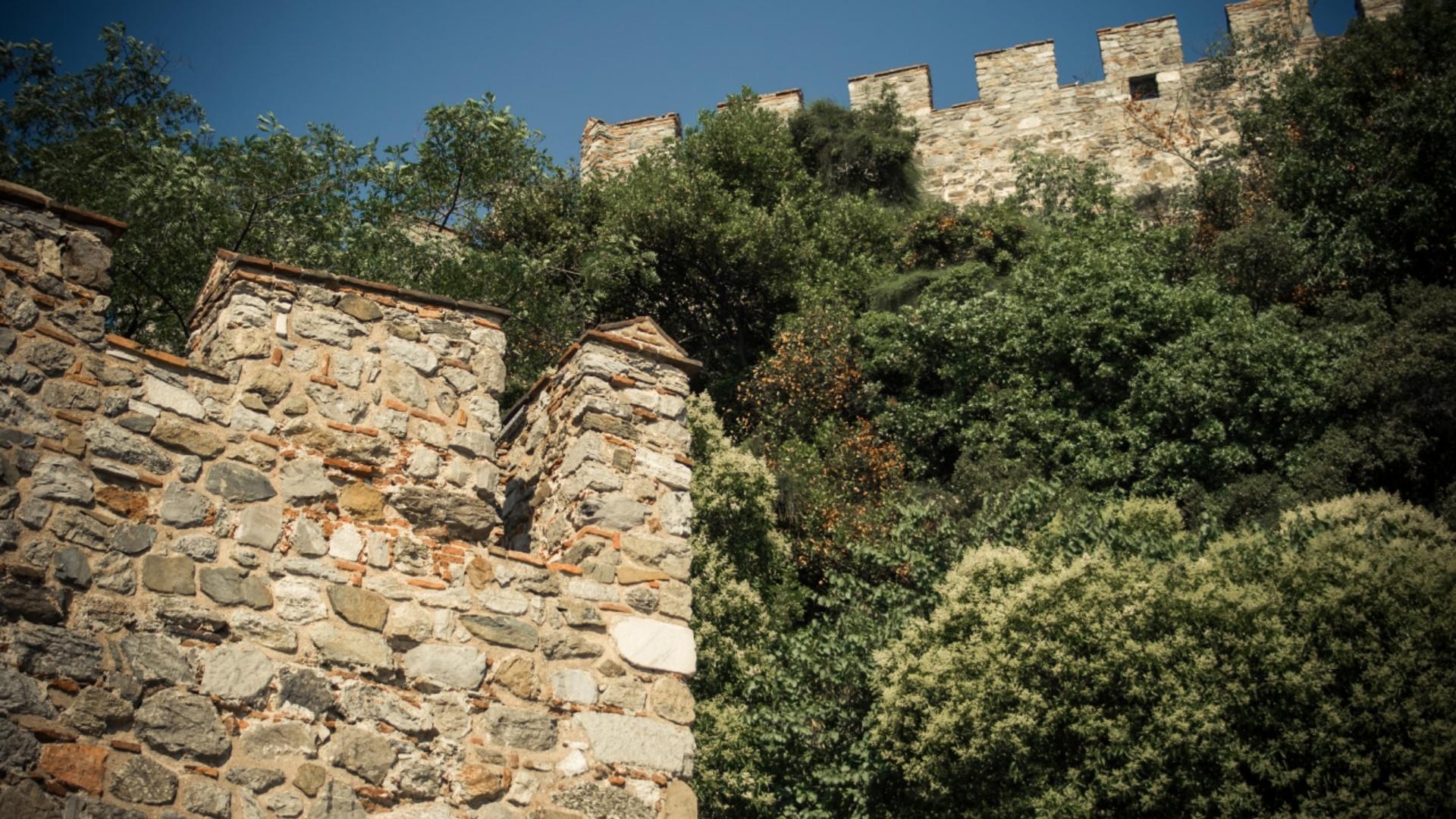 Rumeli Fortress Skip-the-Ticket-Line Entry with Audio Guide - Thumbnail 4