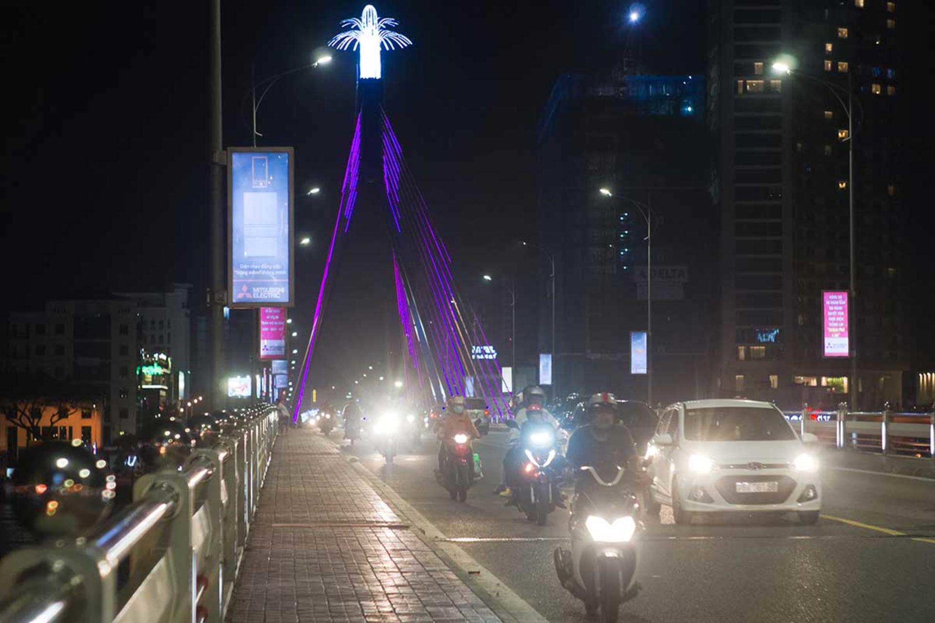 Danang Highlights Private Photography Guide Tour - Thumbnail 3