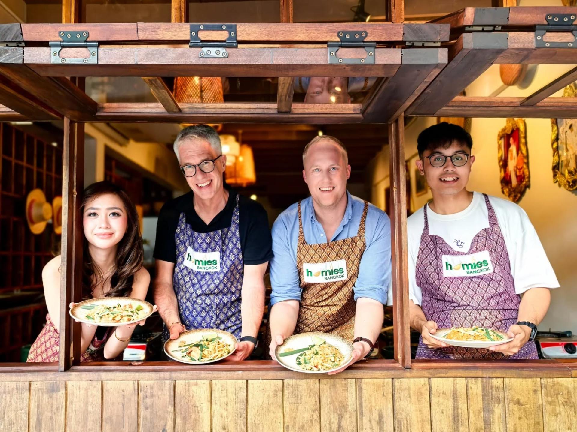 Homies Thai cooking class - Thumbnail 42