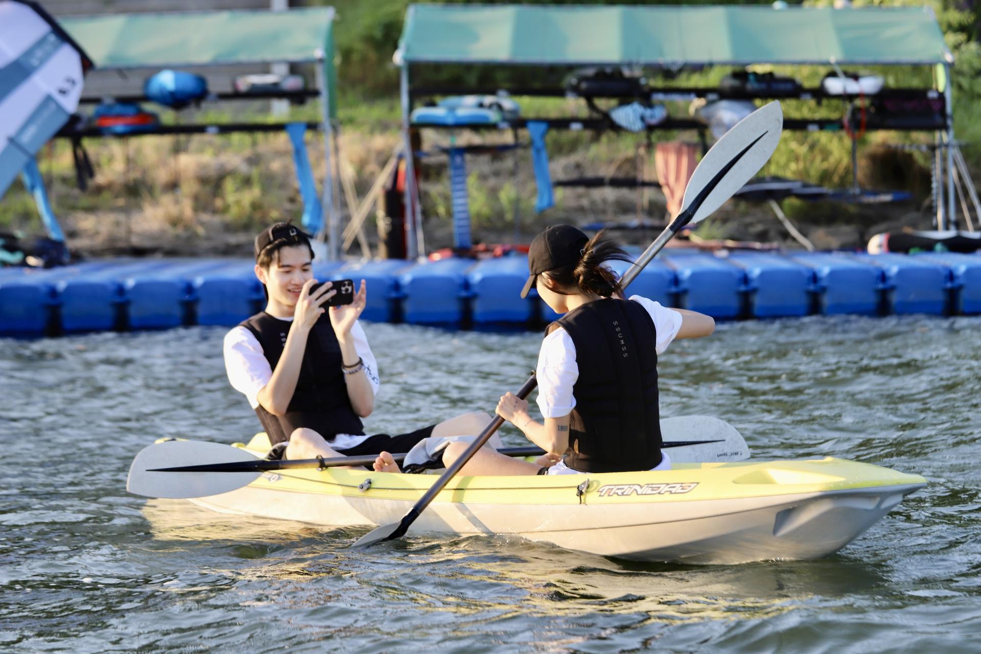 Kayak & SUP Experience on the Han River - Thumbnail 14