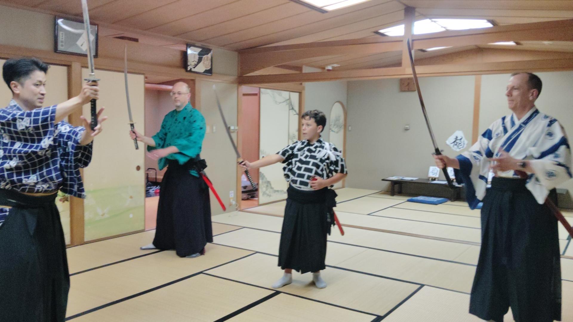 Authentic Samurai Sword Cutting Experience & Kimono Photoshoot in To - Thumbnail 2