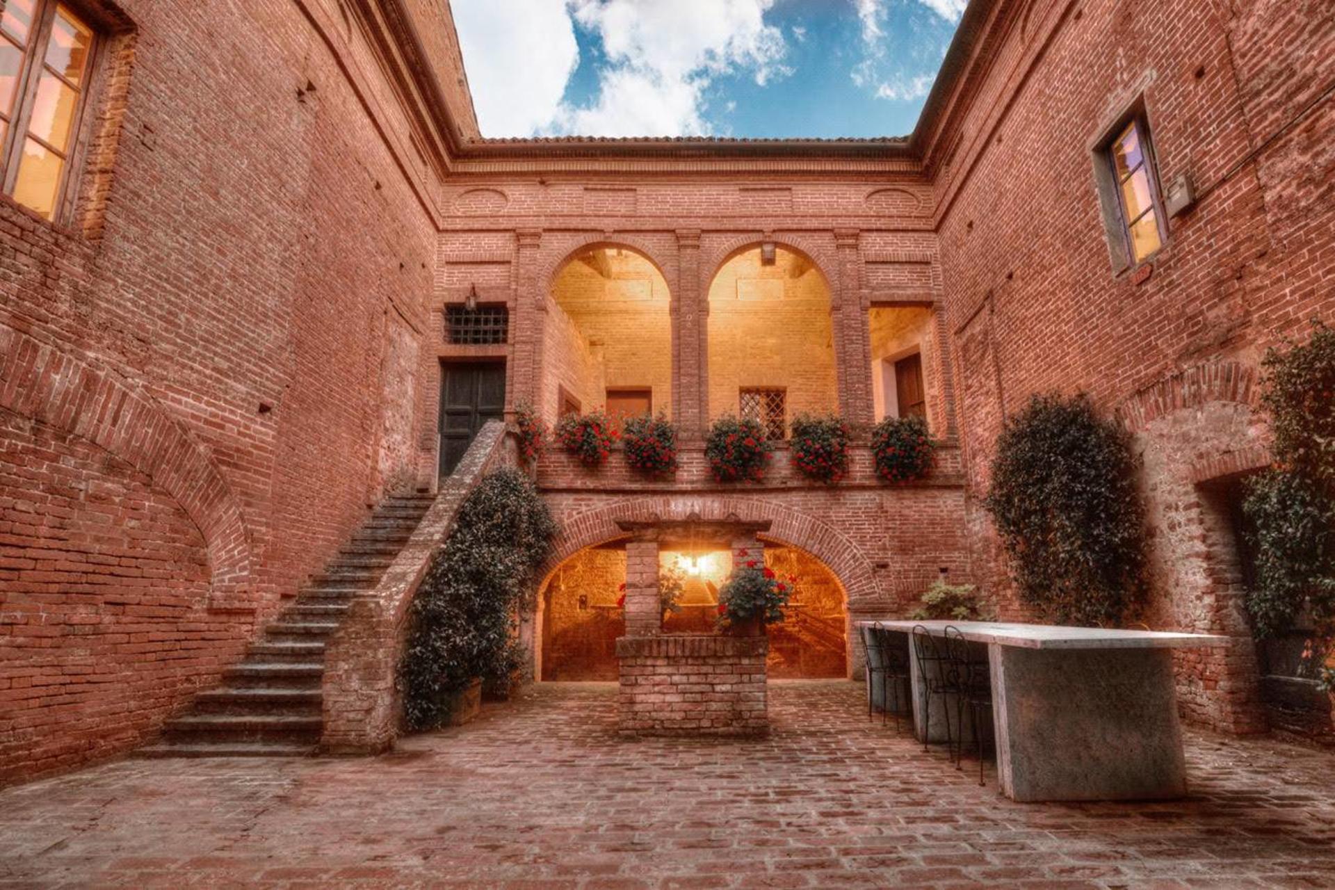 Brunello wine tasting tour in Montalcino with lunch in Tuscan castle - Thumbnail 2