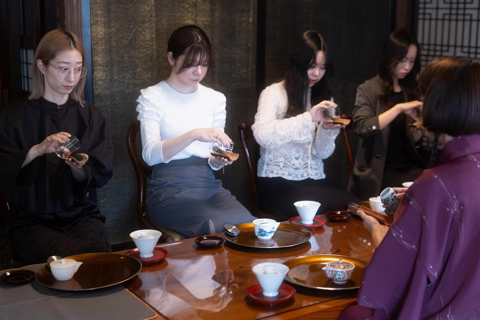 Discover and Learn the Art of the Sencha Tea Ceremony in Kyoto - Thumbnail 5