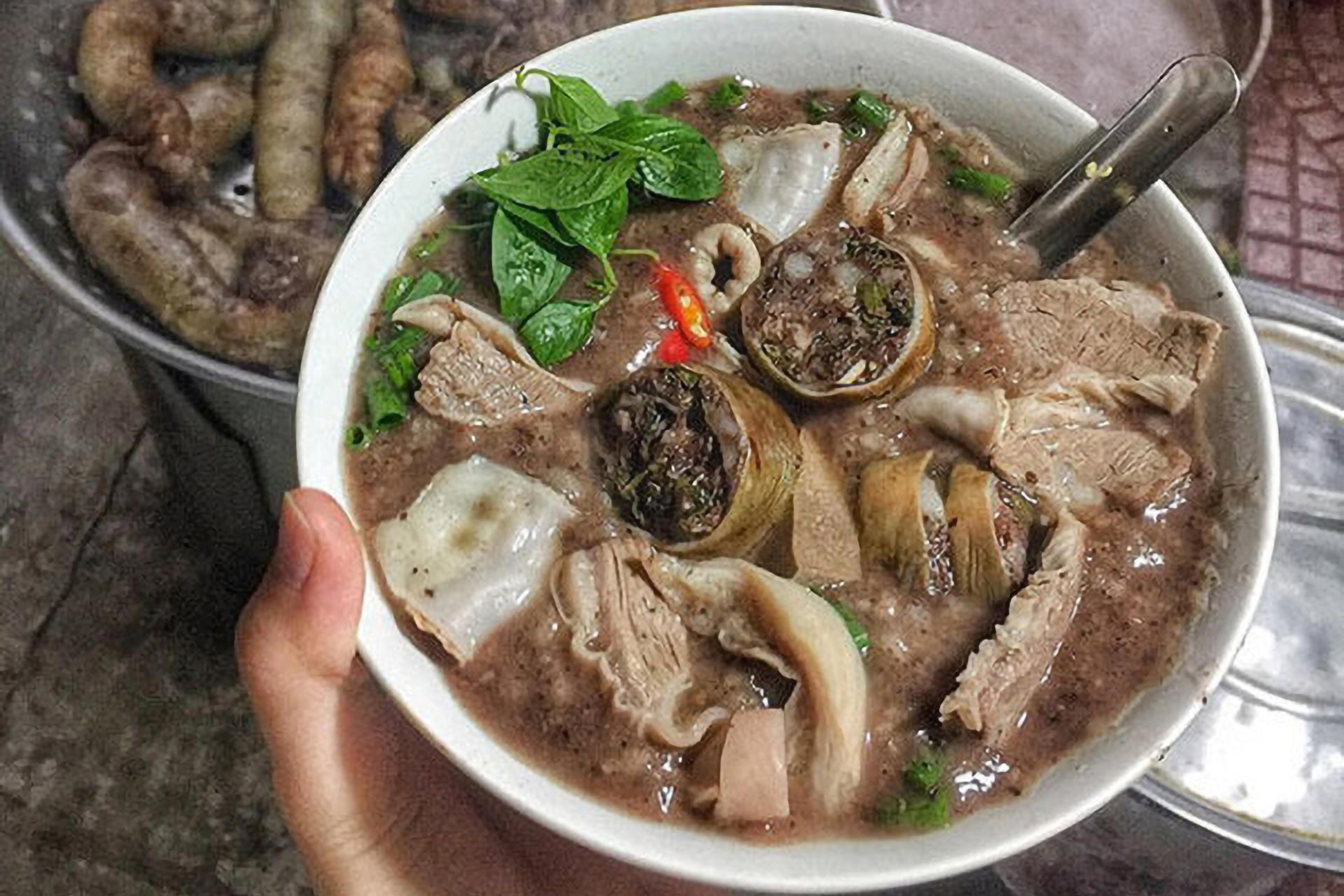 Hanoi Wild & Weird Street Food Walking Tour - Thumbnail 7
