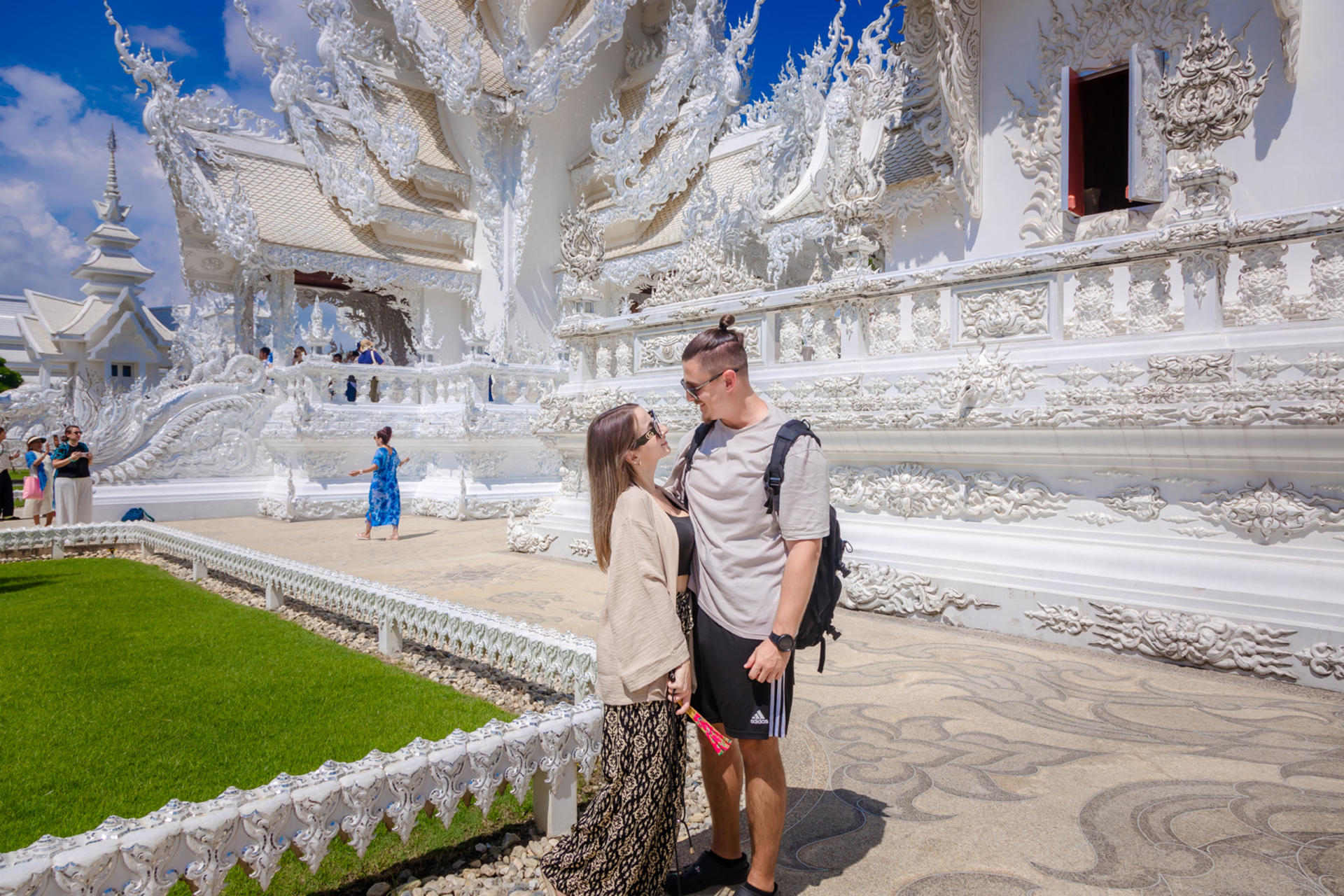 Discover Chiang Rai Temples, Golden Triangle, and Laos Boat Trip  - Thumbnail 7