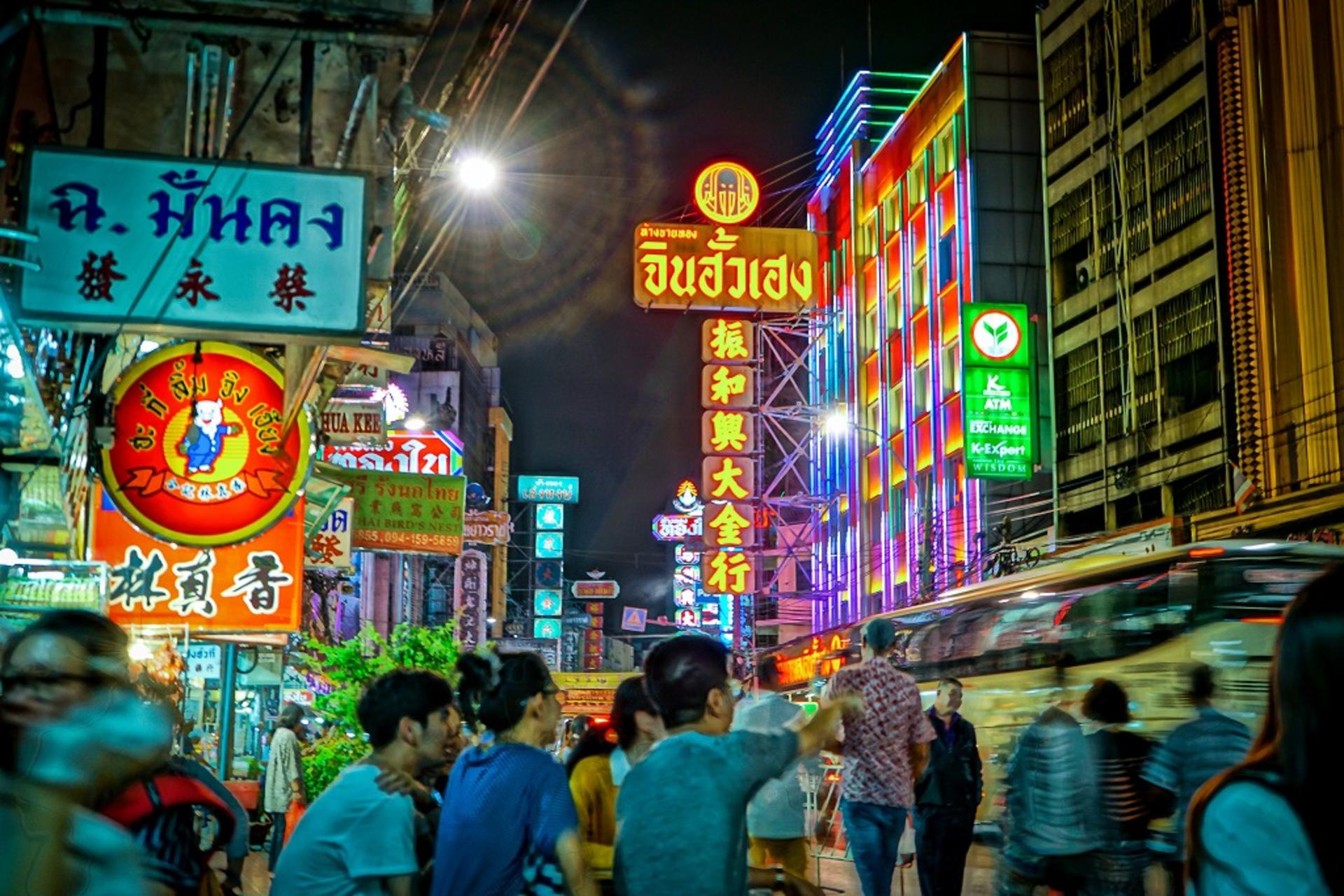 Bangkok Night Michelin Foodie Tour in China Town with 15+ Tastings - Thumbnail 31