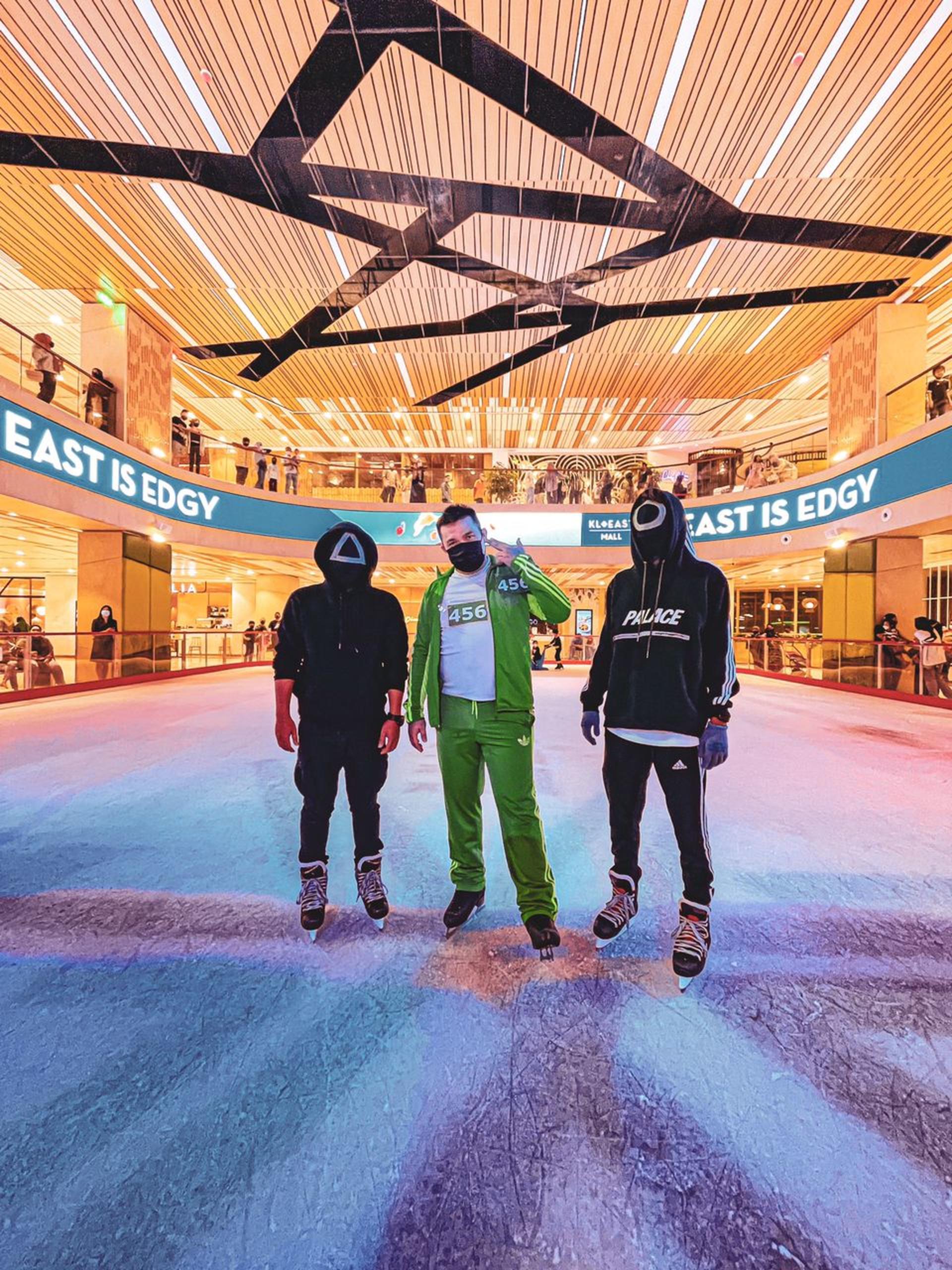 Ice Skating Experience with Blue Ice Skating Rink in Kuala Lumpur - Thumbnail 10