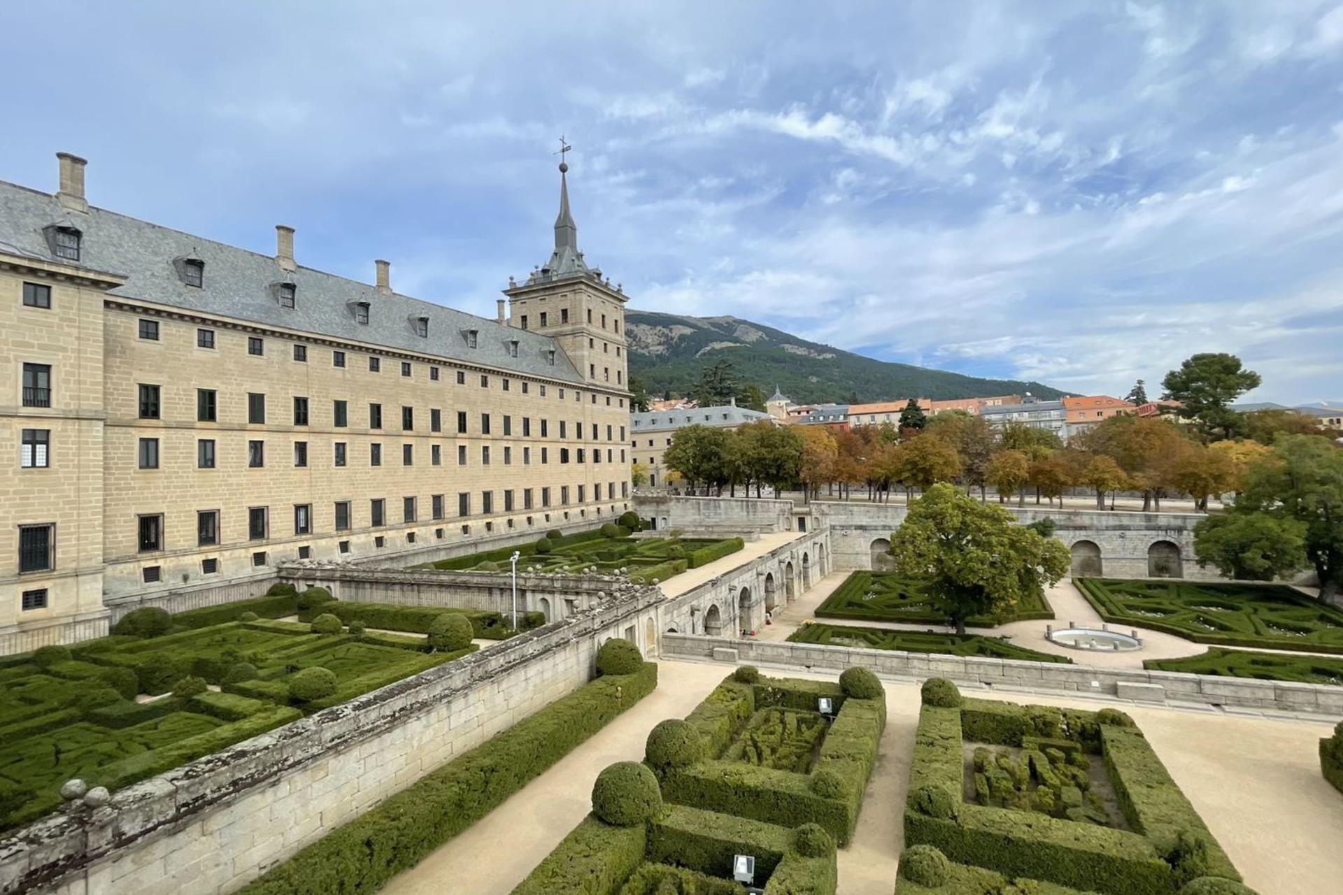 Madrid Royal Monastery of El Escorial Half-Day Tour - Thumbnail 7