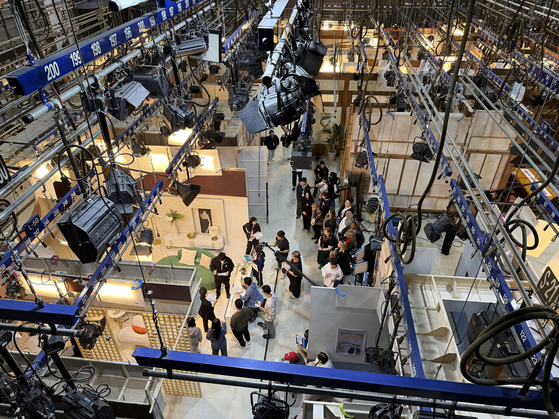 Official MBC Insider Tour: Live K-Drama Filming & VIP Studio Tour - Thumbnail 12