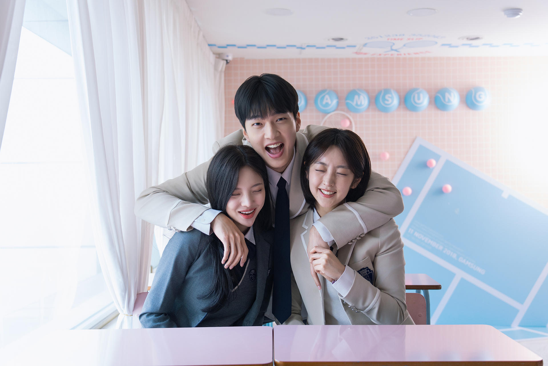 Seoul Jamsil Korean School Uniform Studio Photo Shoot Experience - Thumbnail 4
