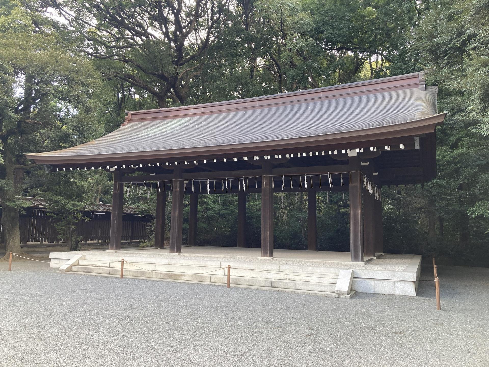 Tokyo: Meiji Jingu Historical Walking Tour with an expert guide - Thumbnail 8