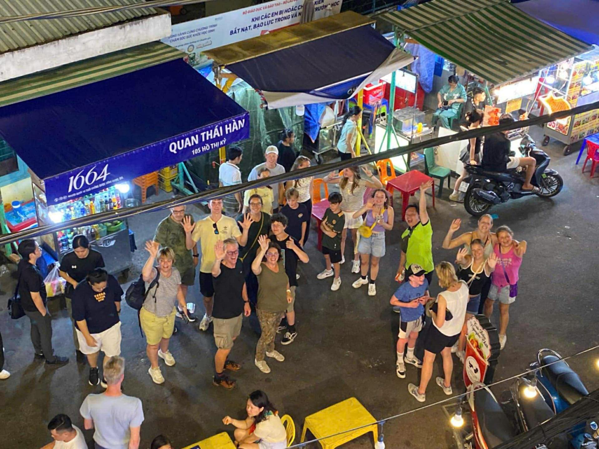 Ho Chi Minh City: Street Food Tour with 12 Tastings - Thumbnail 28