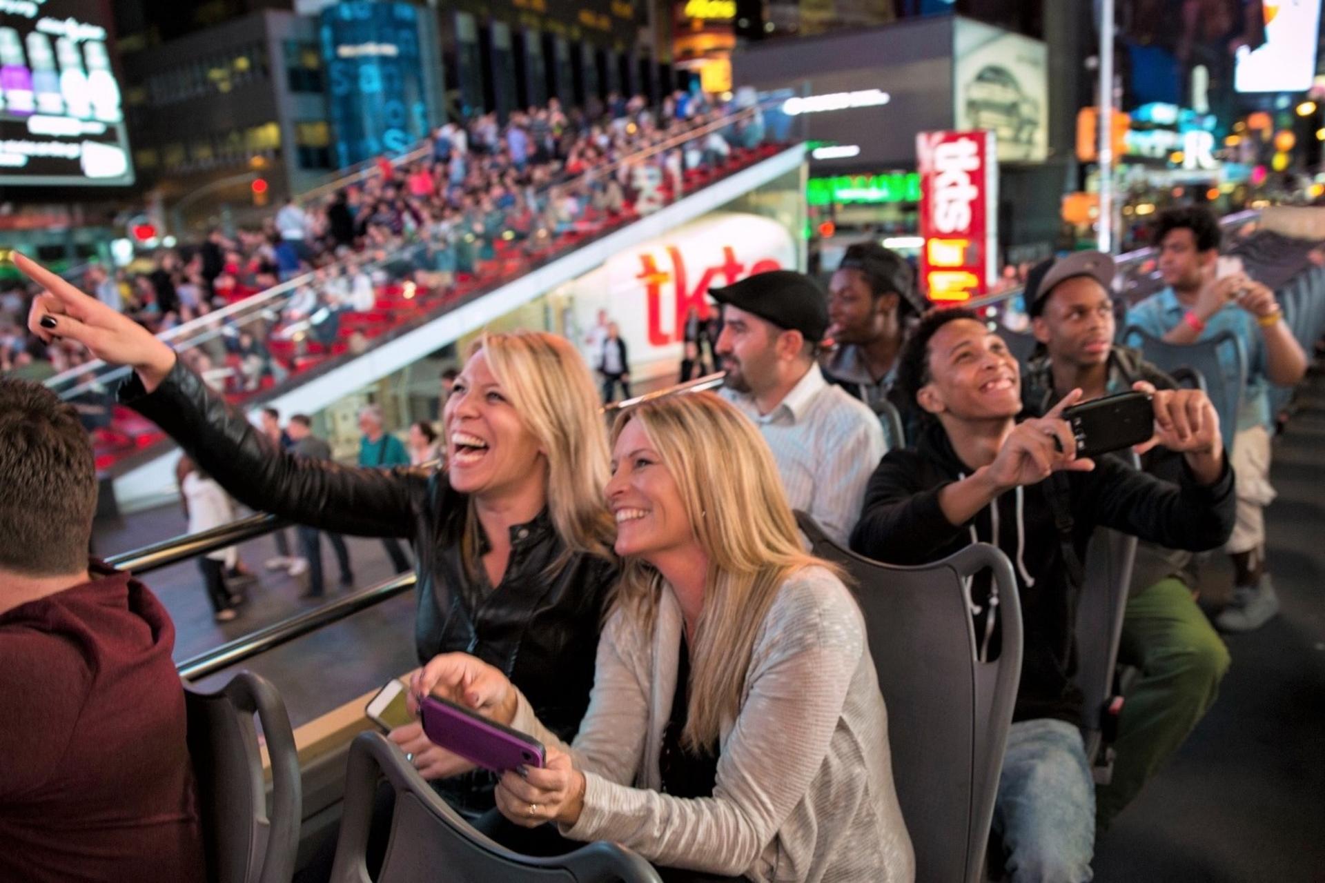New York Big Bus Hop-On Hop-Off Tours (Open-Top) - Thumbnail 3