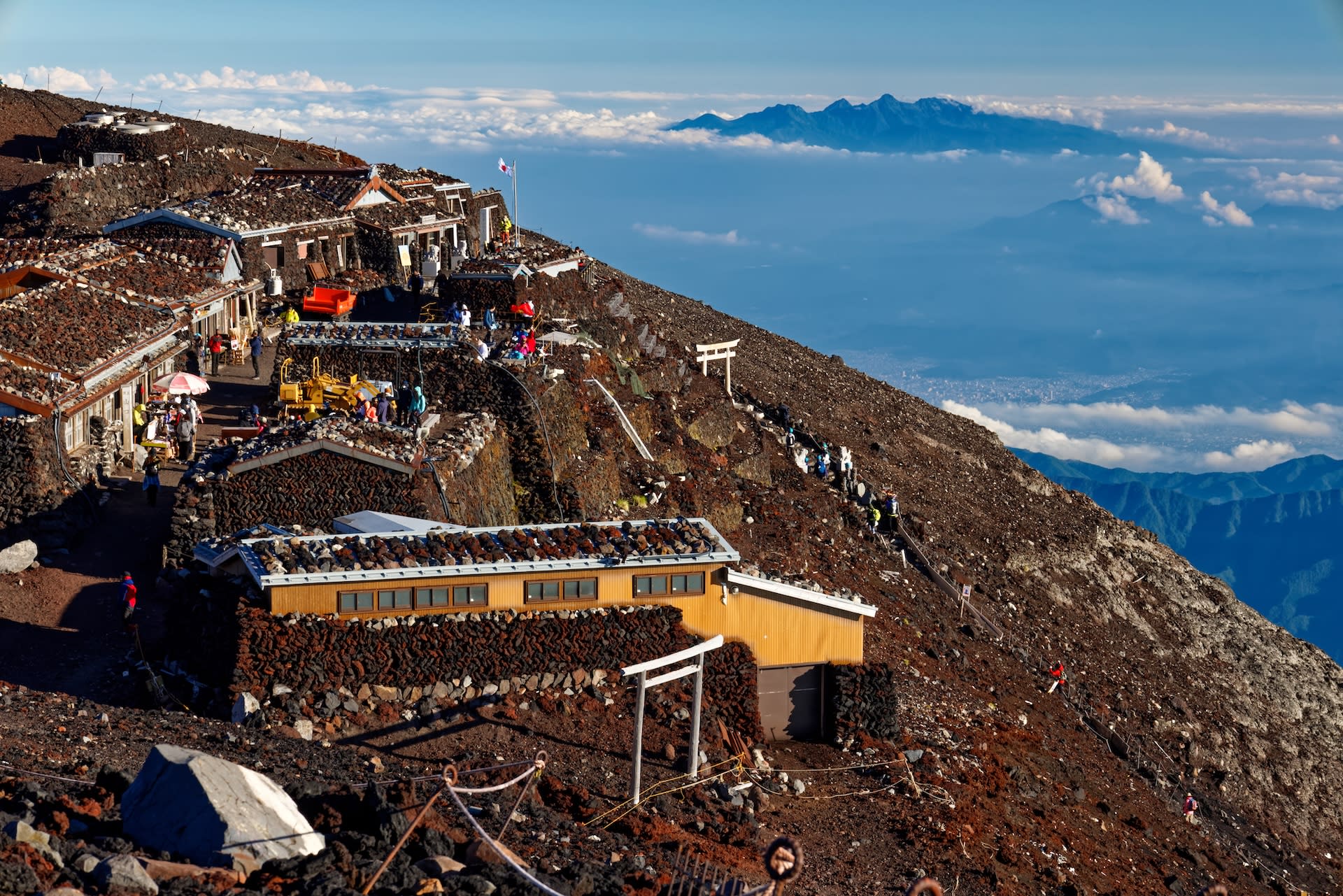 Mt.Fuji Climbing Tour 2-Day Guided, Hut stay, with HotSpring - Thumbnail 8