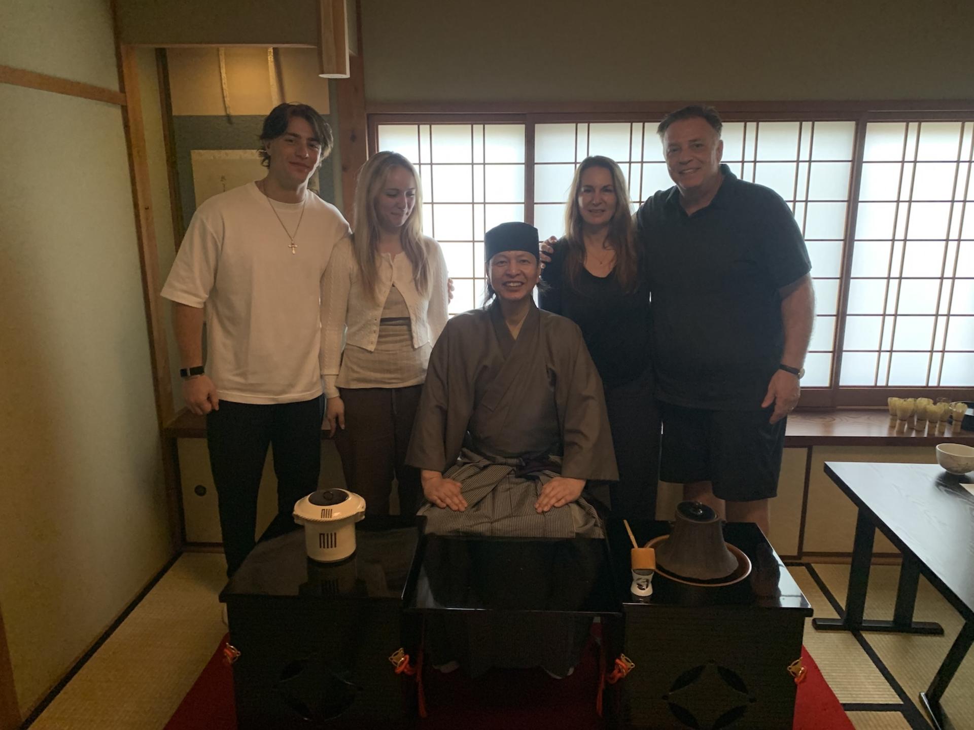 Table-Style Tea Ceremony Experience in Ninenzaka Kyoto - Thumbnail 16