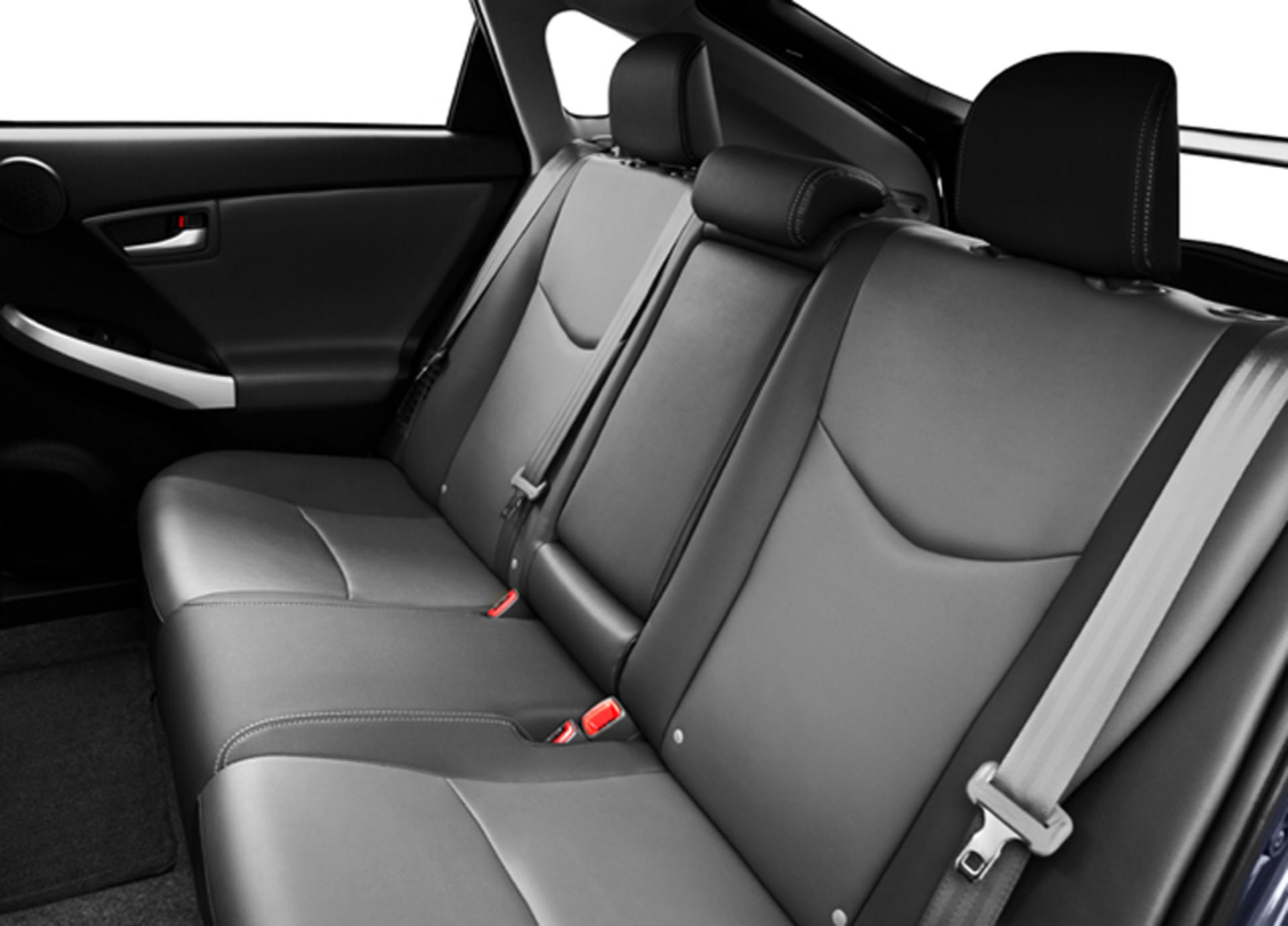 Private Attraction Transfers for Hong Kongvia via Comfort Sedan - Thumbnail 3