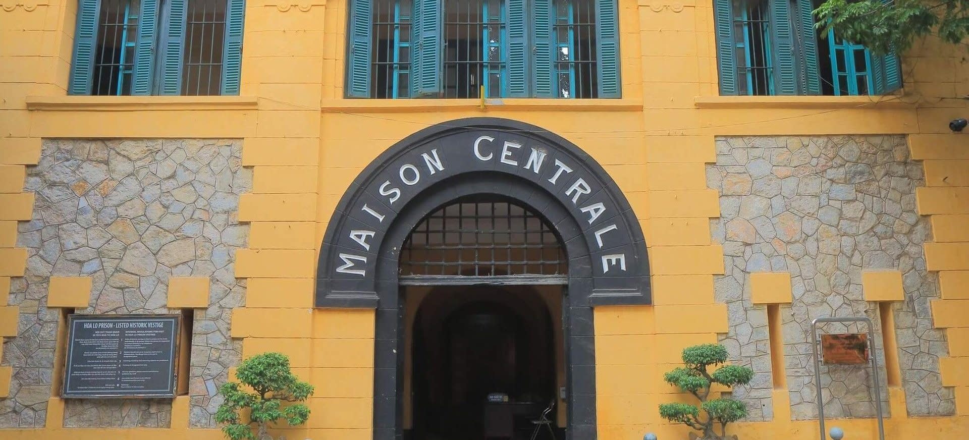 Half-day Hanoi tour: Military History Museum & Historical Highlight - Thumbnail 4