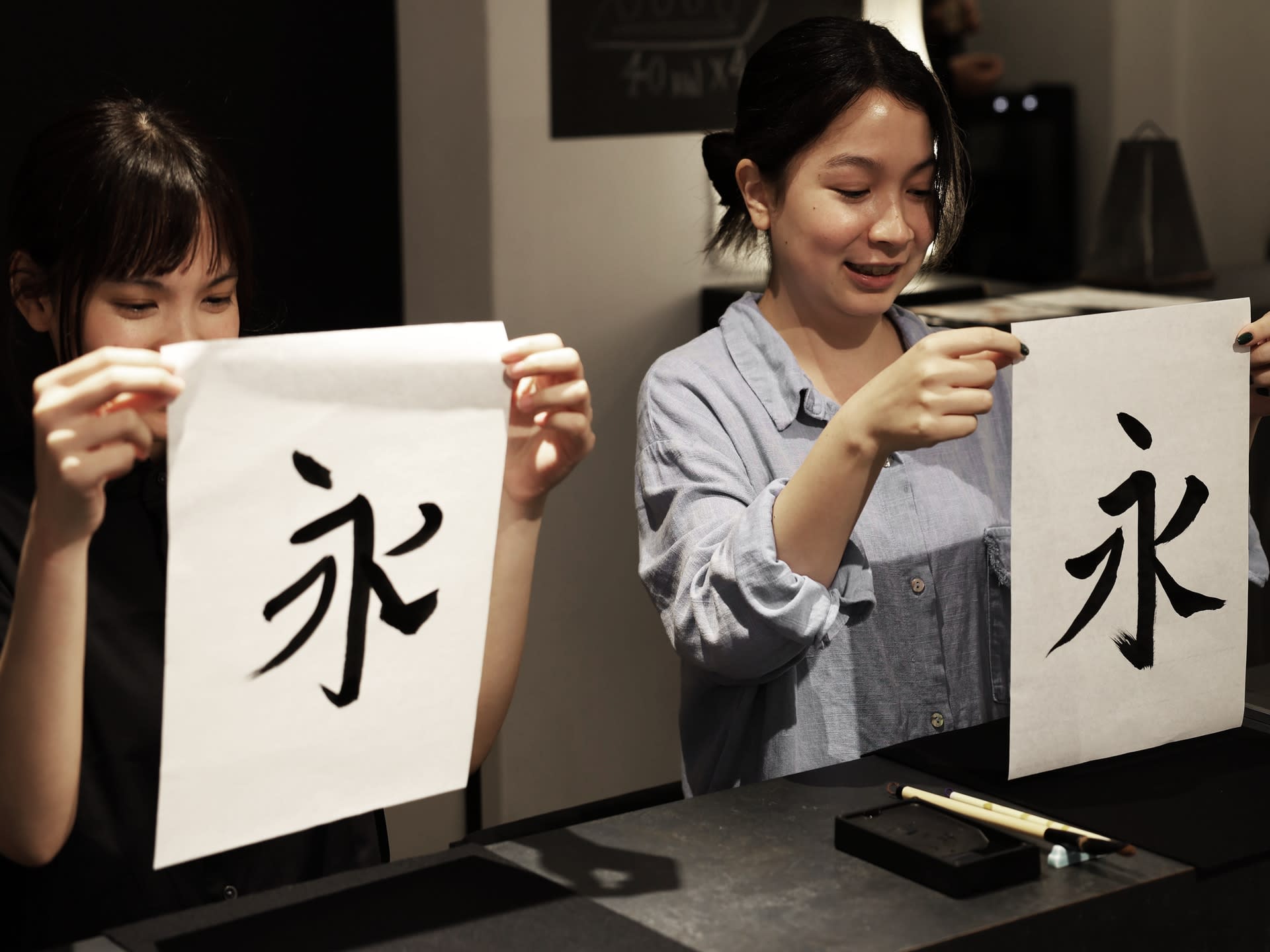 [FUJI JAPAN] Traditional Calligraphy Experience - Thumbnail 8