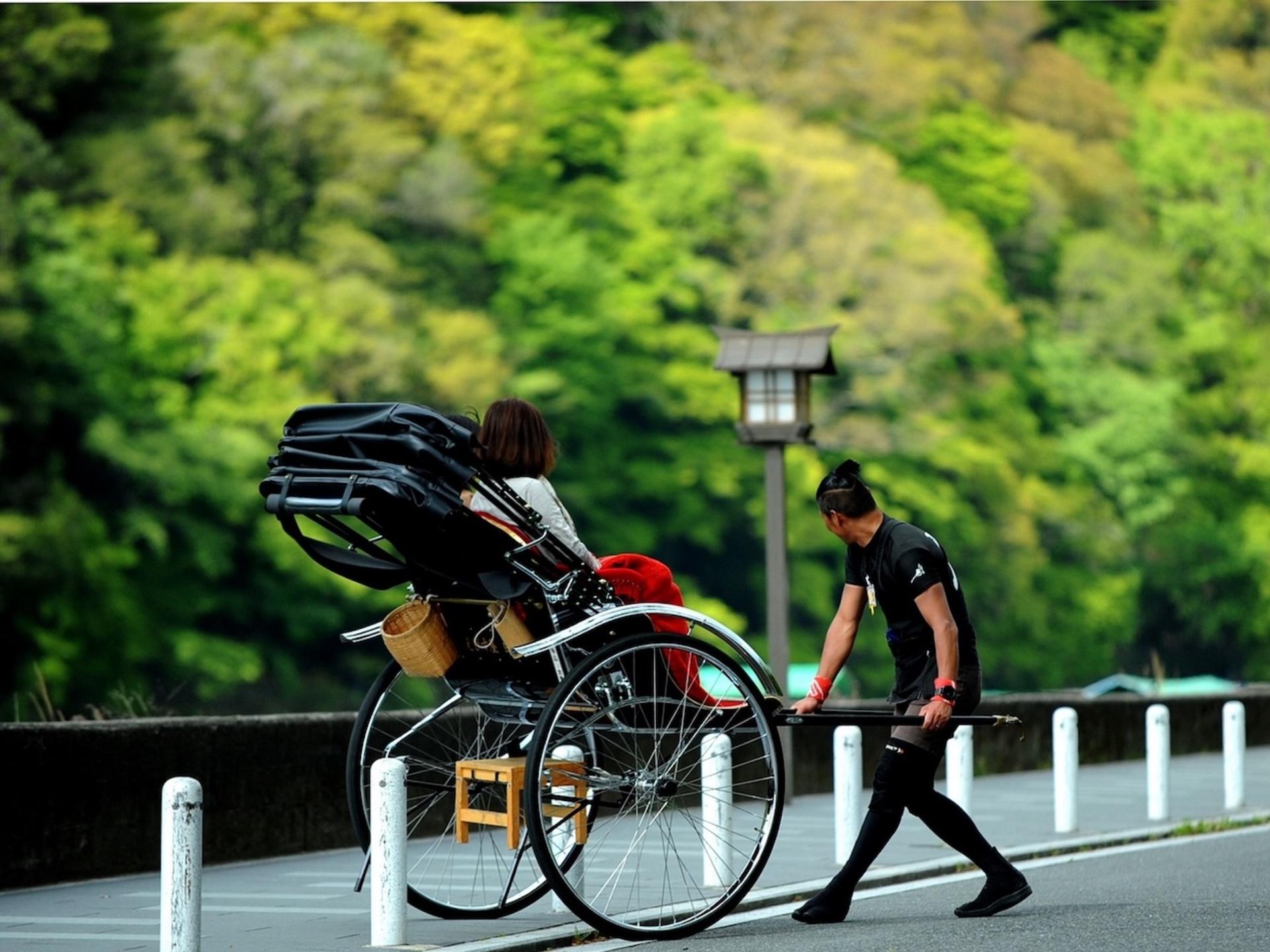 [Ebisuya Rickshaw] Private Charter Ride in Kyoto - Thumbnail 3