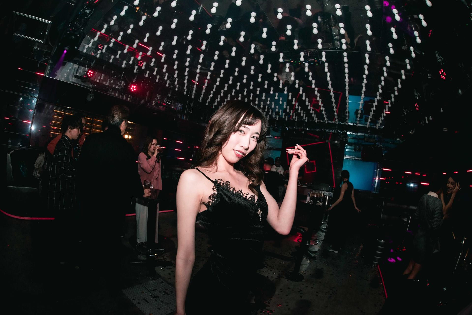 Tokyo:  CROSS ROPPONGI Nightclub Admission Ticket (For Foreign) - Thumbnail 9