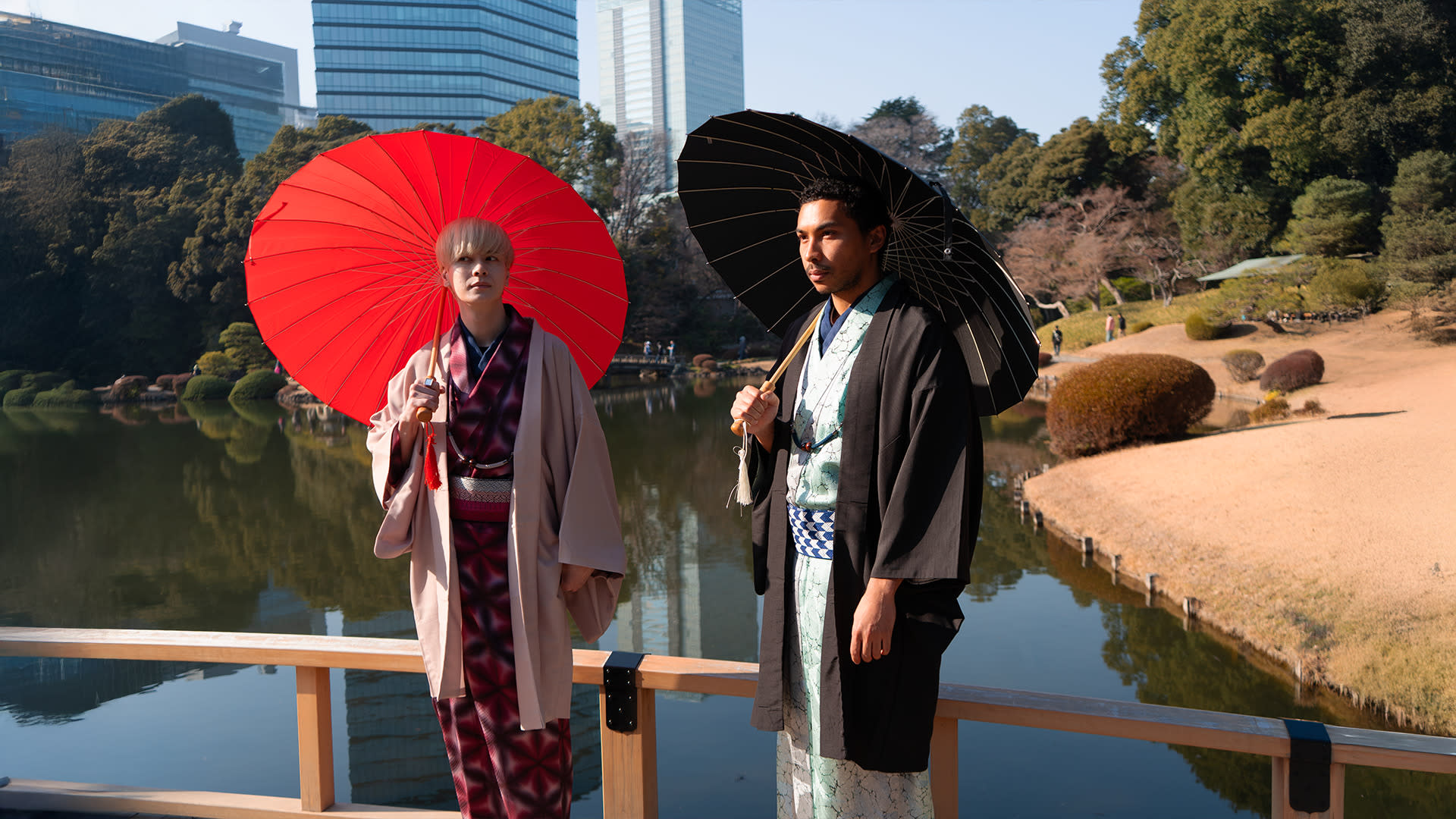 Kimono Rental inside Shinjuku Gyoen National Garden: KOUICHI STORE - Thumbnail 13
