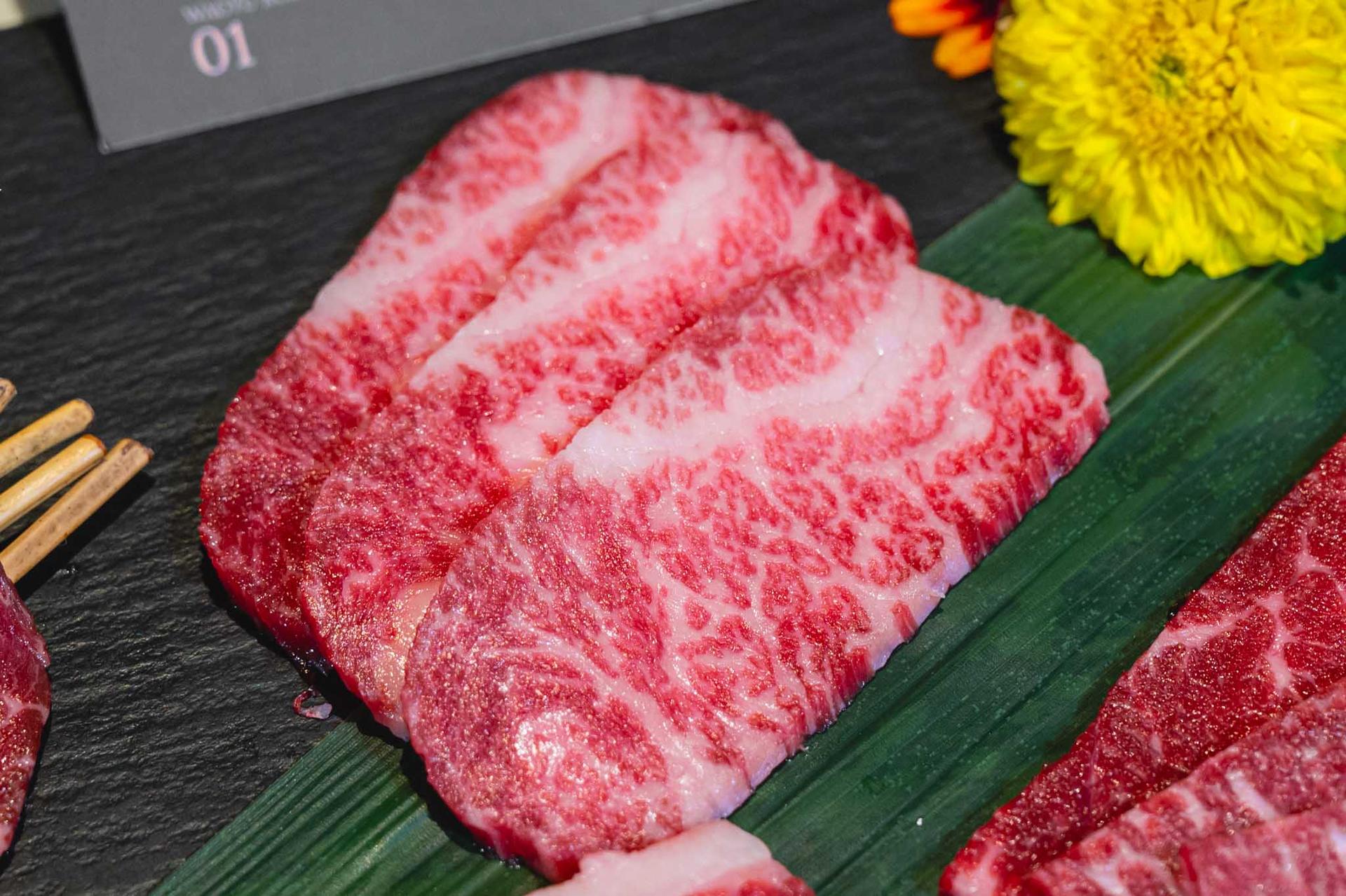 TORA Yakiniku x Cafe Crystal Design Center - Thumbnail 14